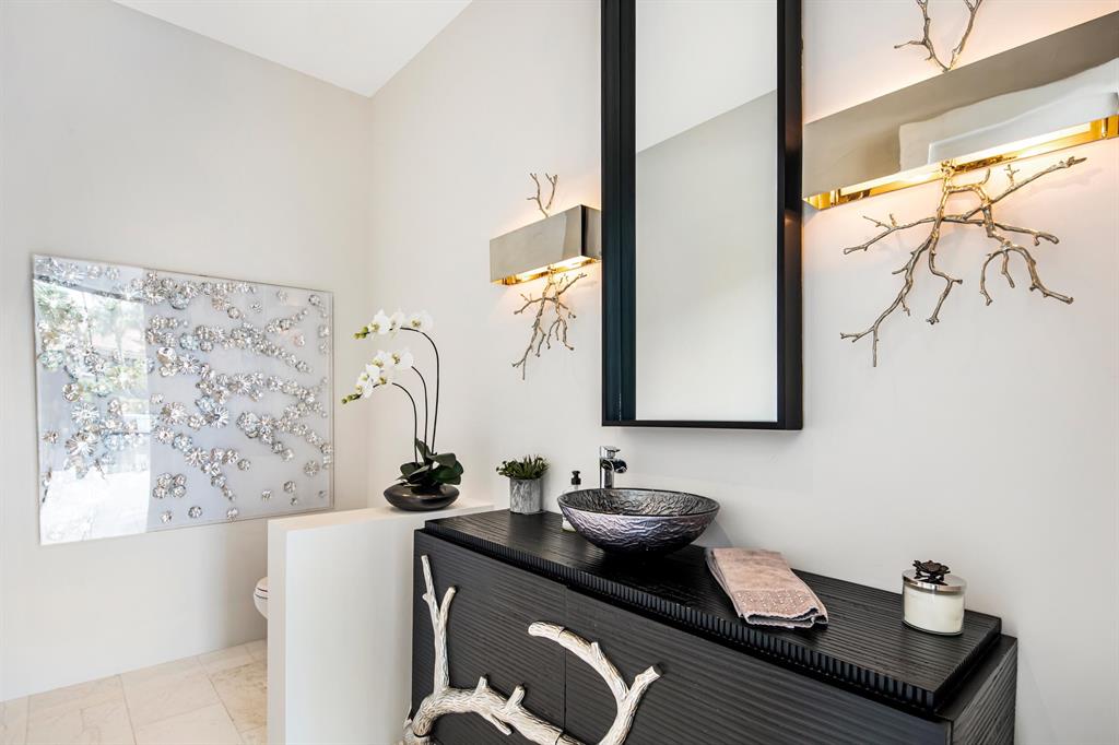 FRENCHMANS CREEK PAR B - Residential