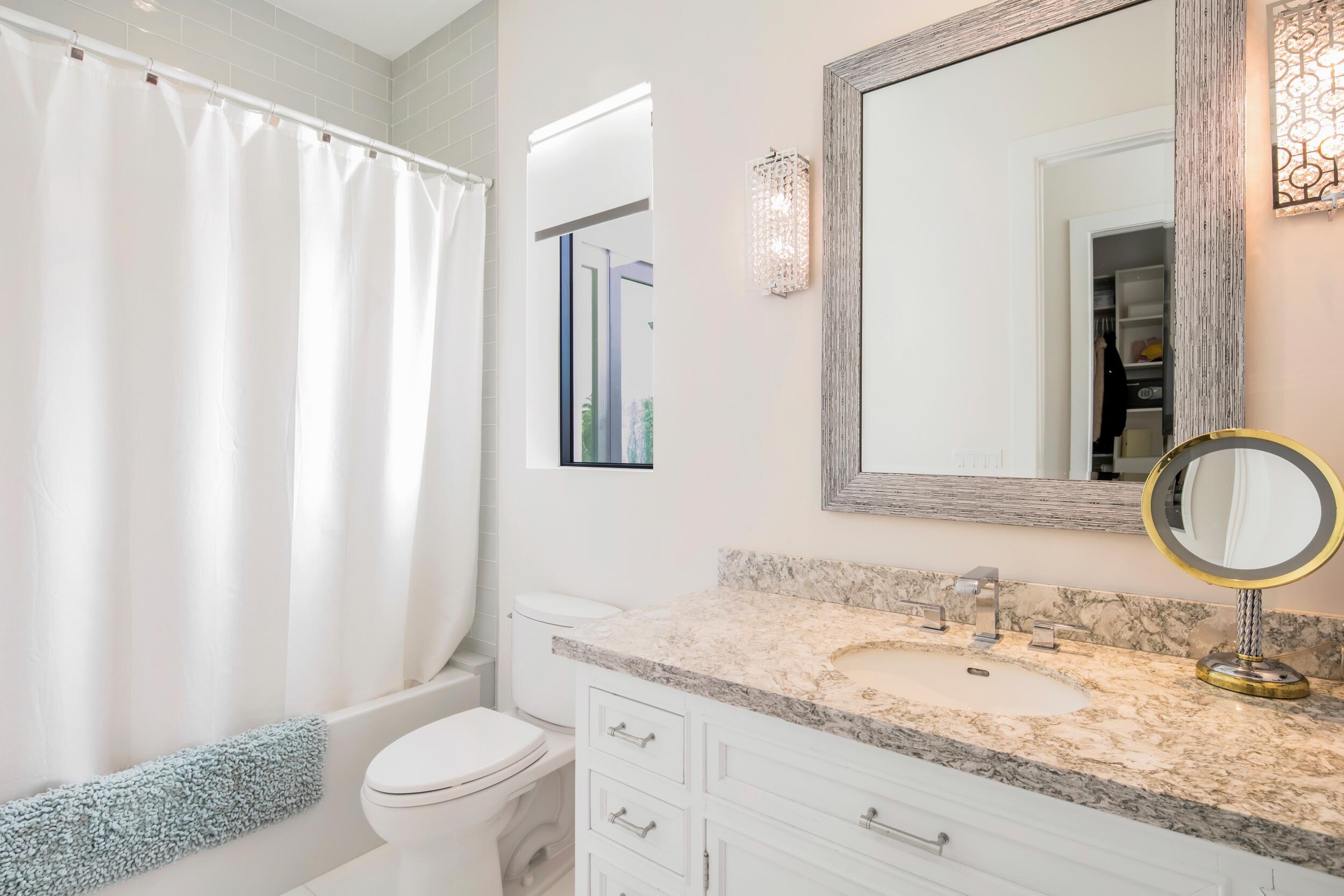 FRENCHMANS CREEK PAR B - Residential