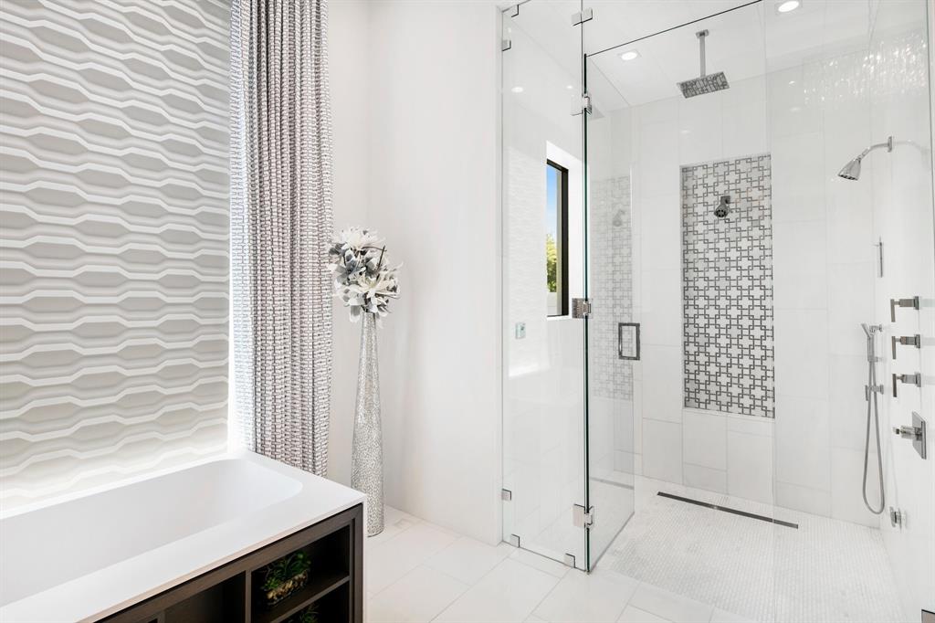 FRENCHMANS CREEK PAR B - Residential