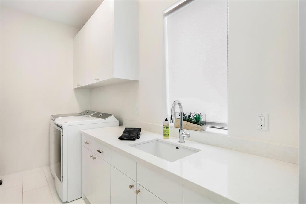 FRENCHMANS CREEK PAR B - Residential