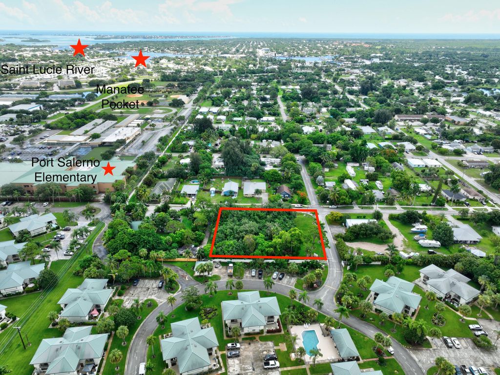 Photo of Tbd SE Kingfish Avenue, Stuart, FL 34997 (MLS # R10817046)