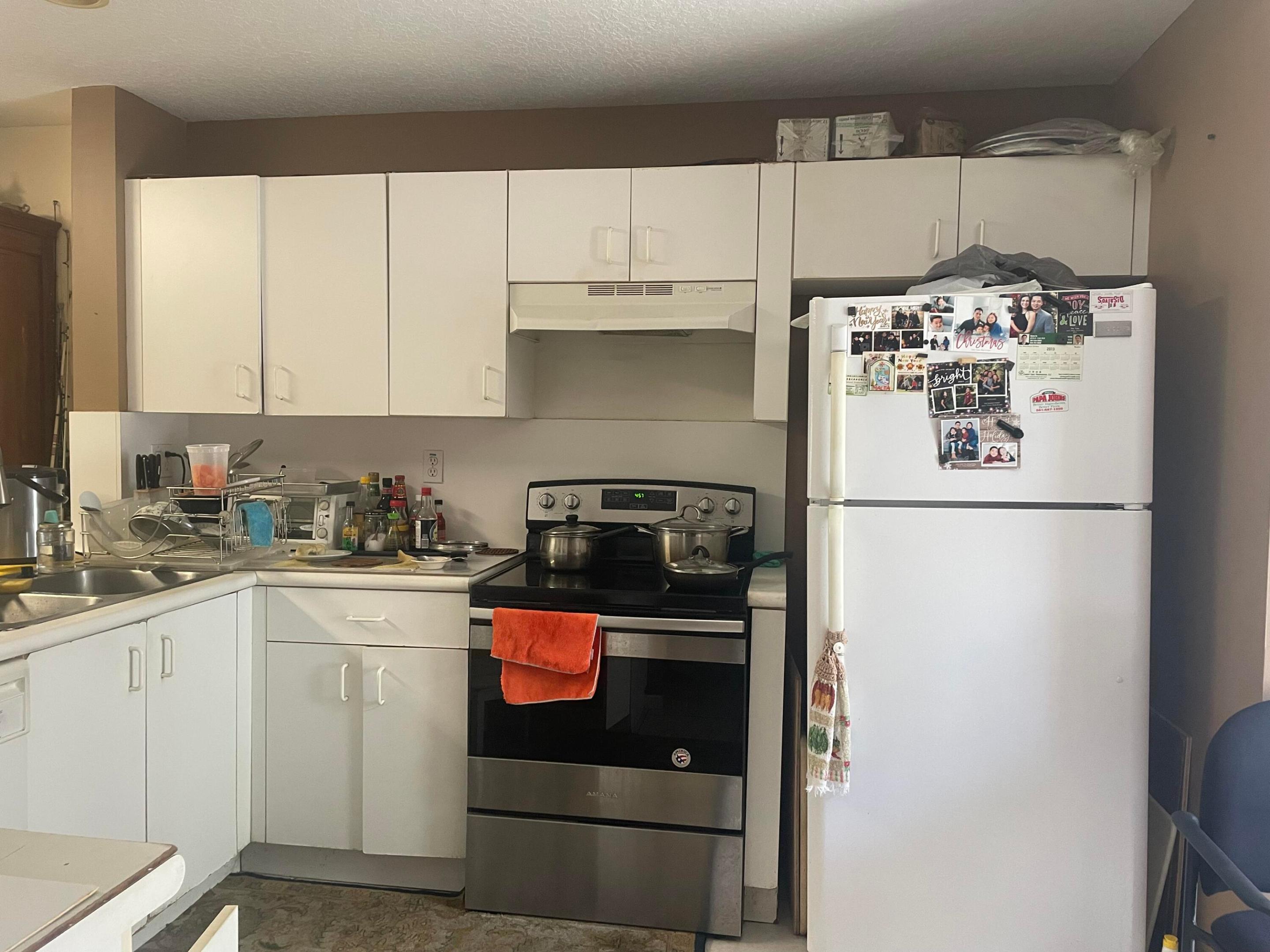 SUMMIT LAKE - Residential