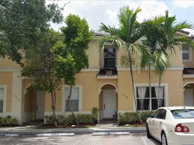 MELROSE POINT CONDO - Residential