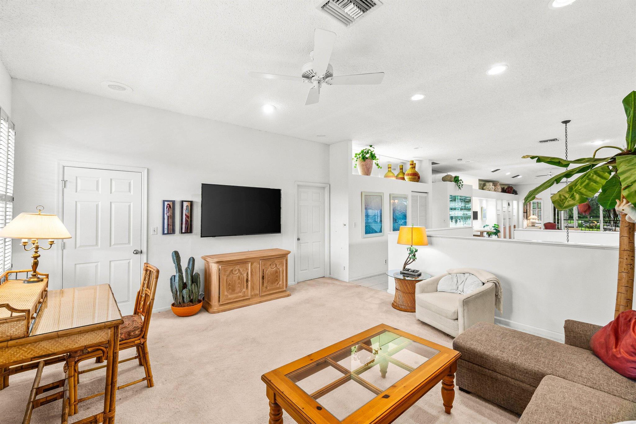 CATALINA / POLO CLUB - Residential Lease
