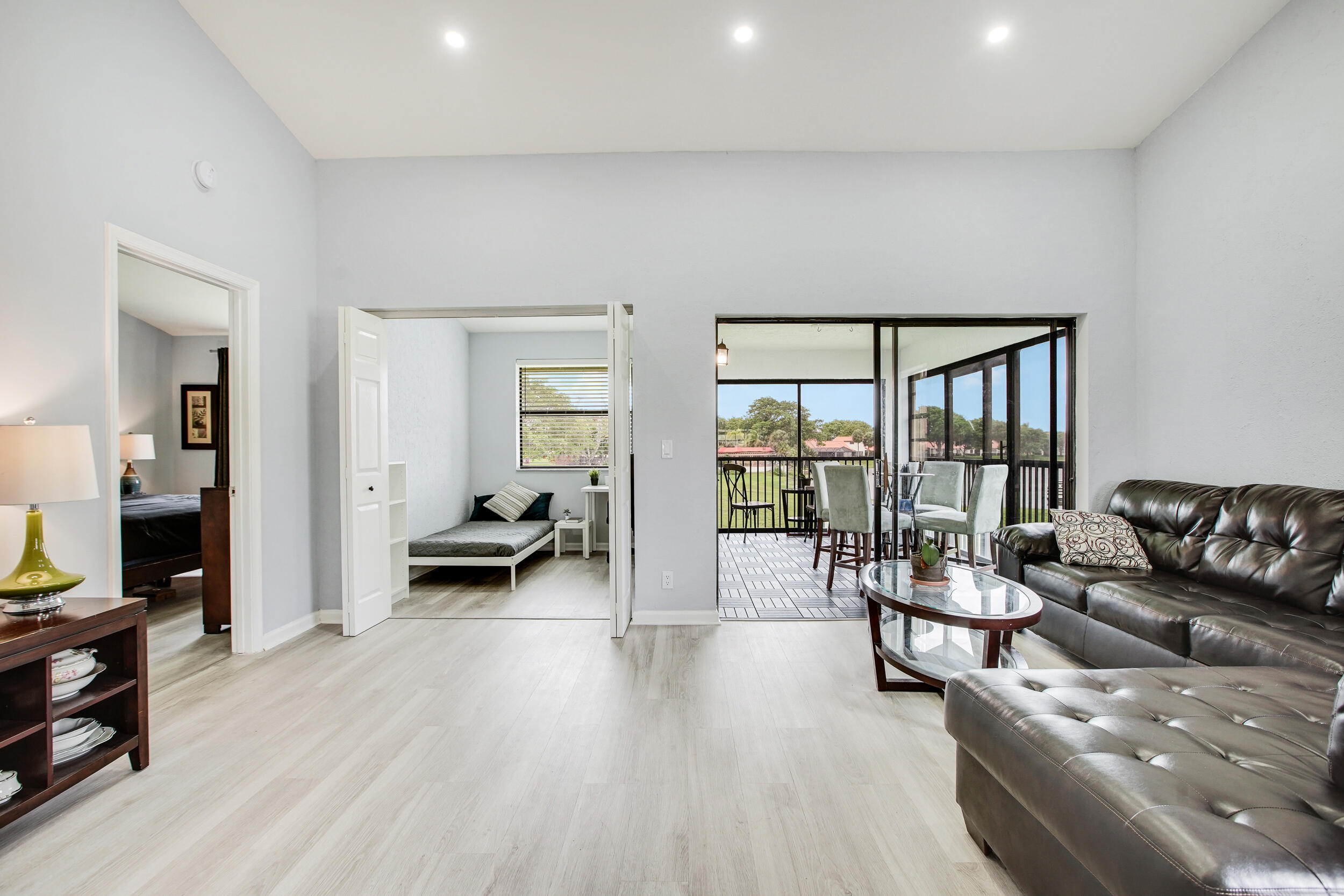 INDEPENDENCE BAY REPUBLIC SQUARE CONDO - Residential