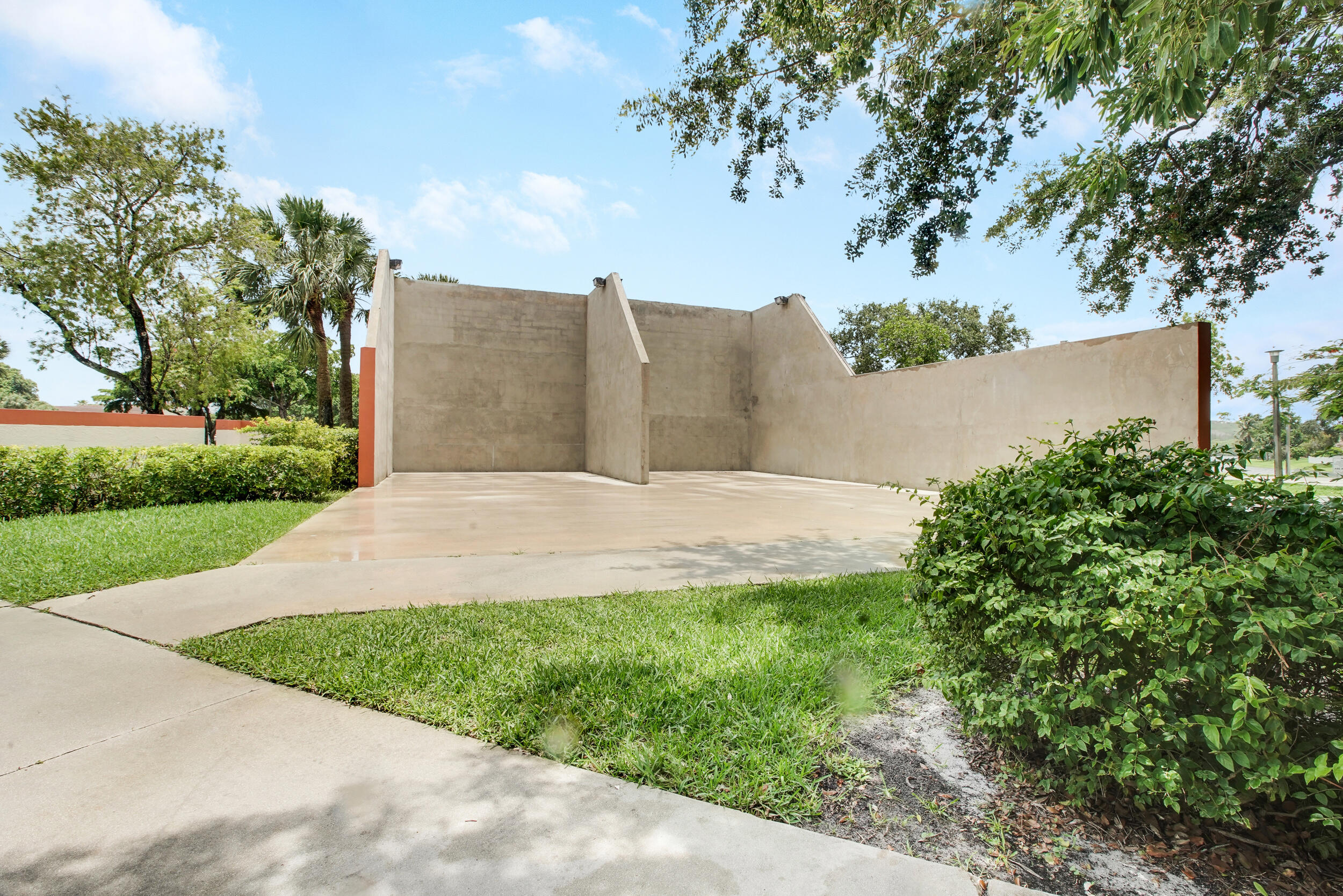 INDEPENDENCE BAY REPUBLIC SQUARE CONDO - Residential