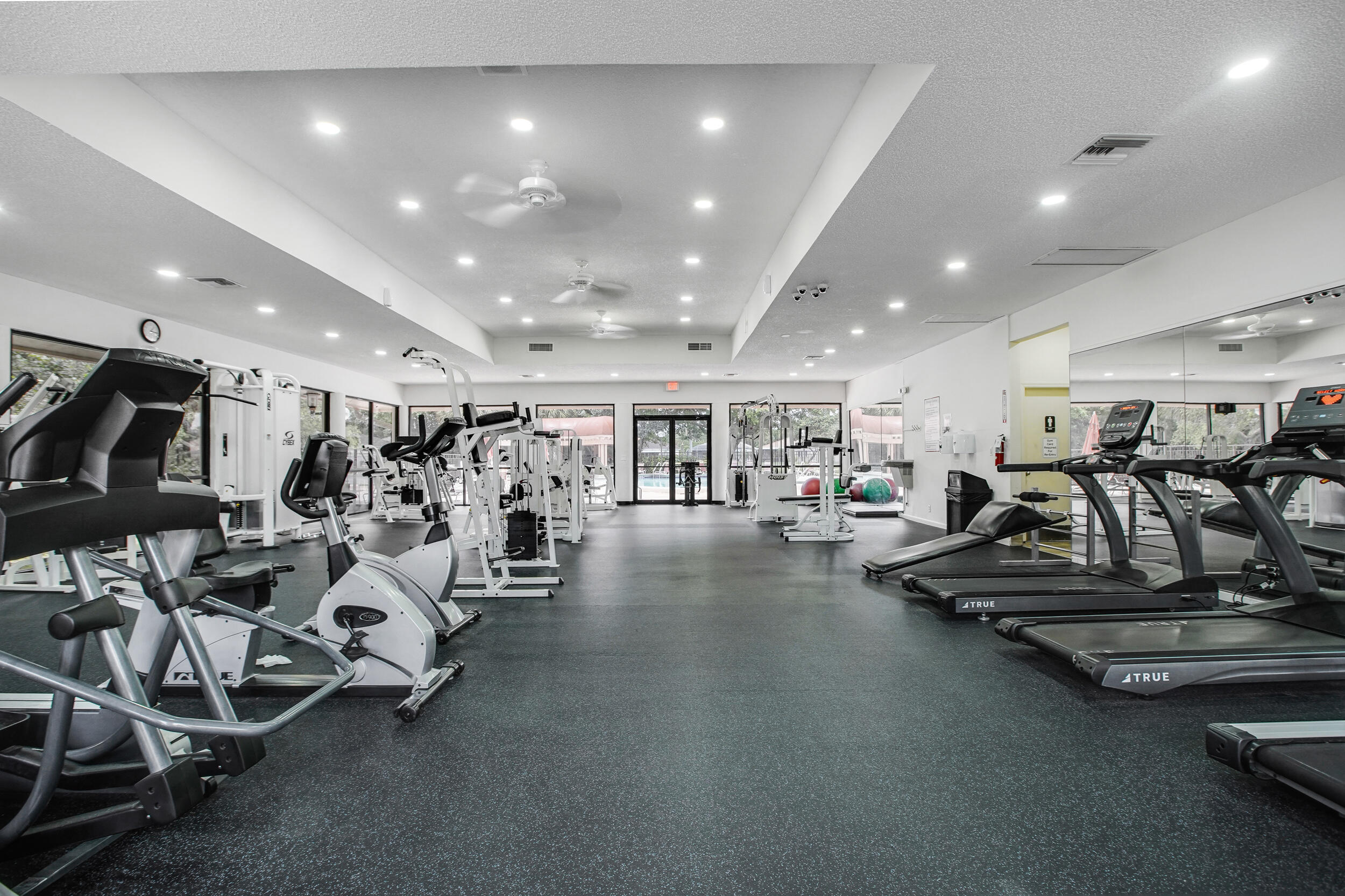 INDEPENDENCE BAY REPUBLIC SQUARE CONDO - Residential