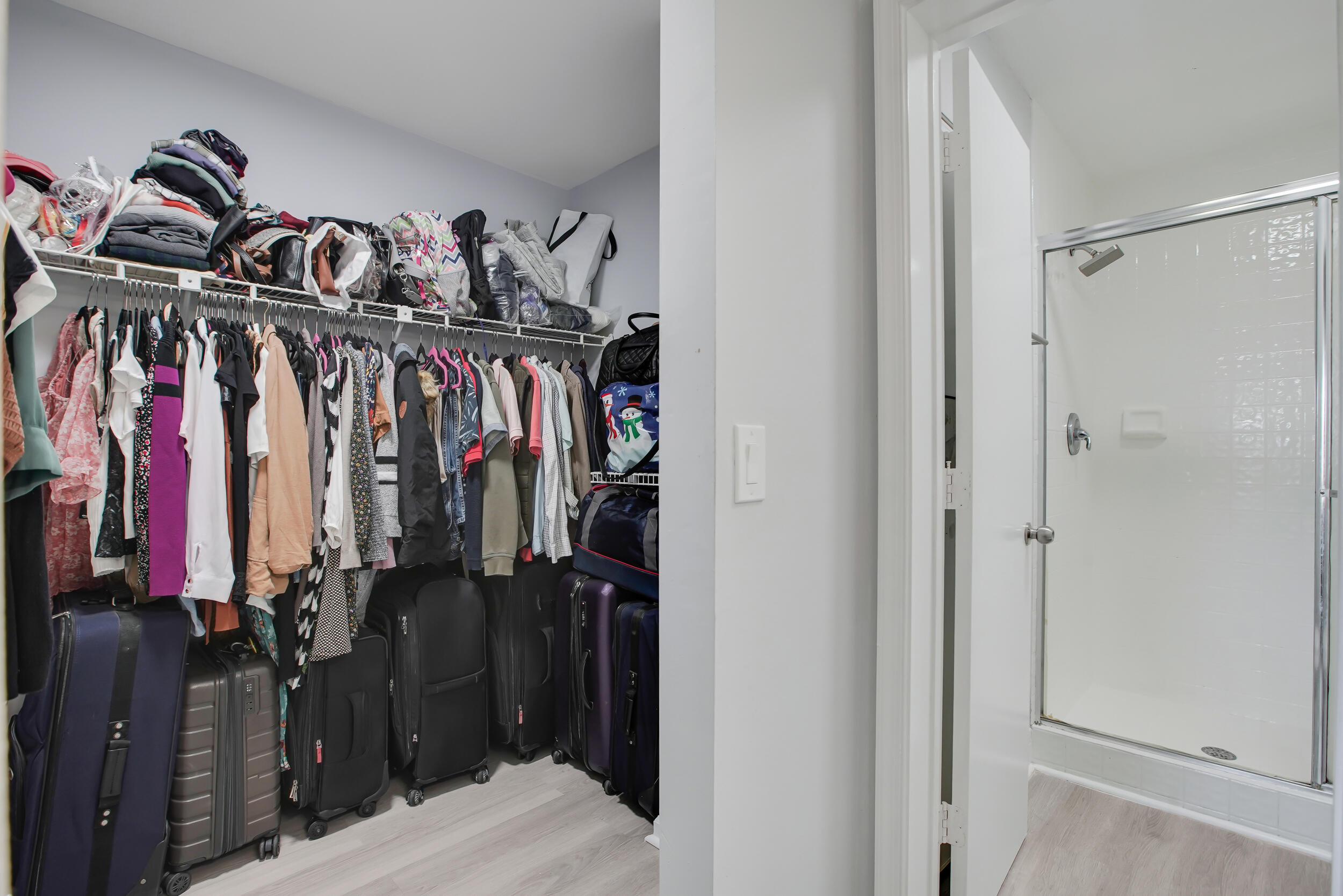 INDEPENDENCE BAY REPUBLIC SQUARE CONDO - Residential