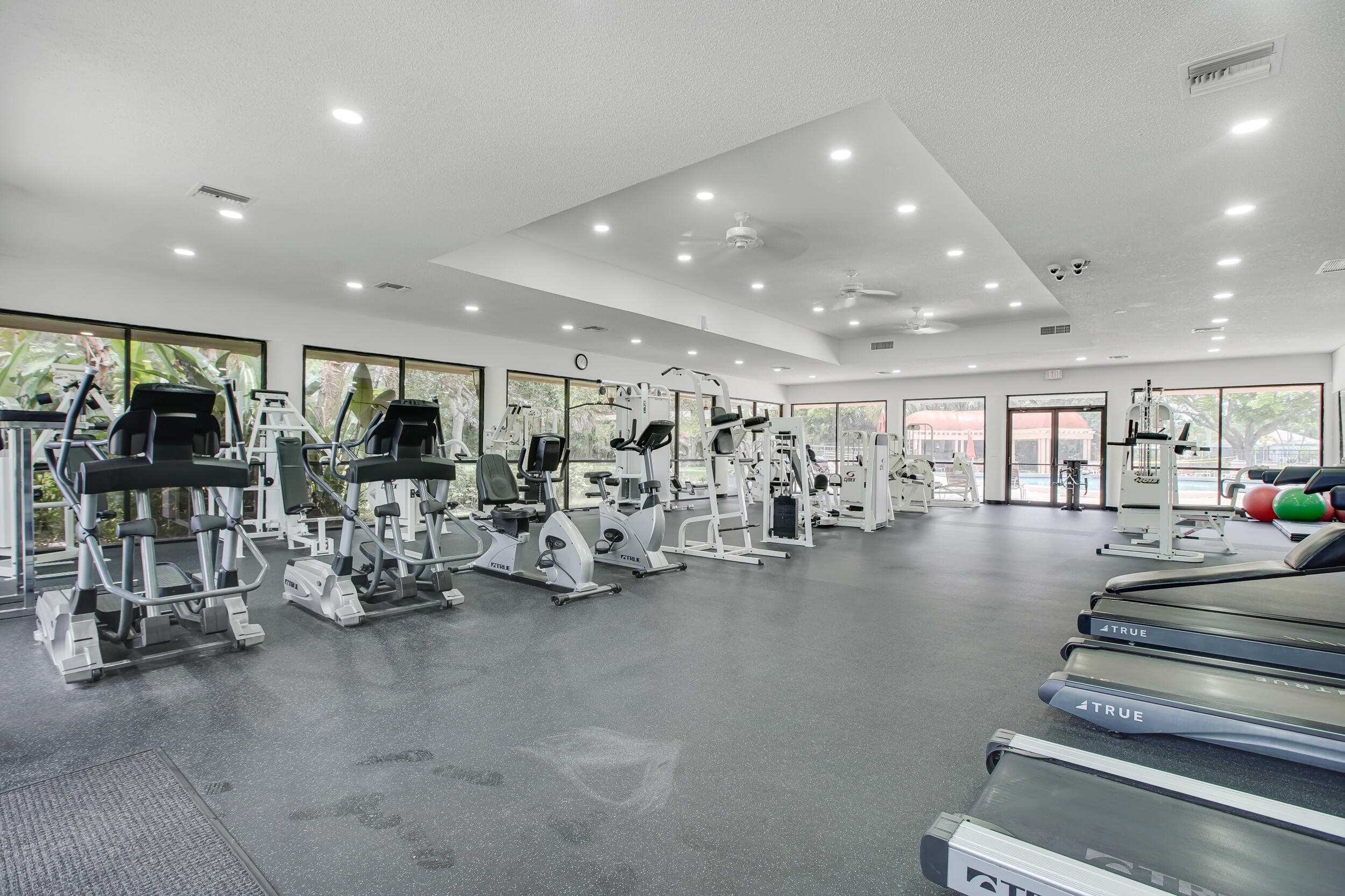 INDEPENDENCE BAY REPUBLIC SQUARE CONDO - Residential