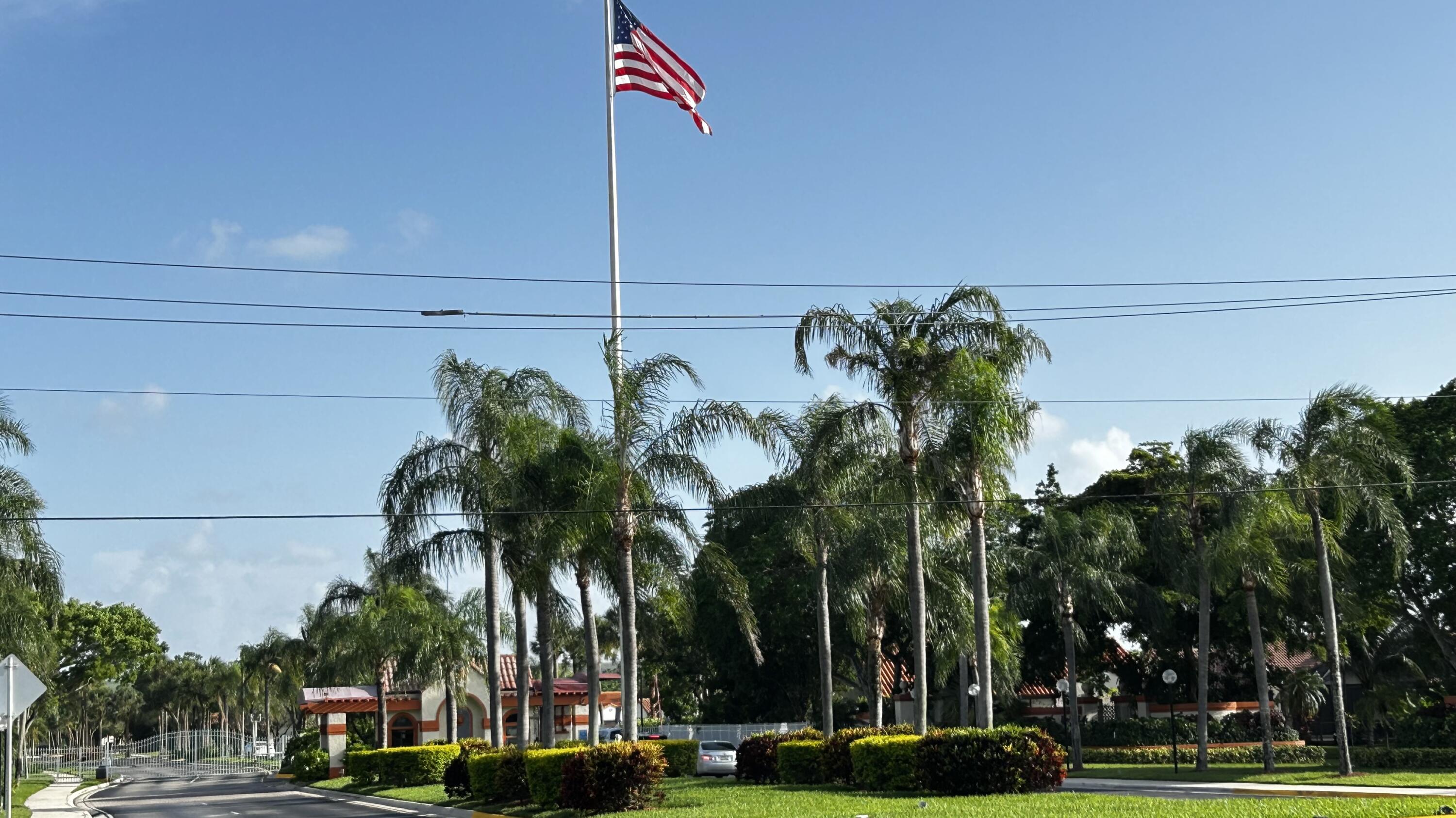 INDEPENDENCE BAY REPUBLIC SQUARE CONDO - Residential