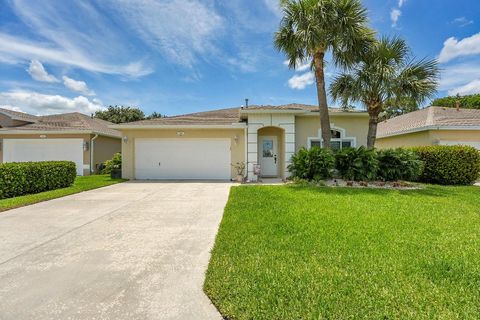 2468 SE Springtree Place Stuart FL 34997