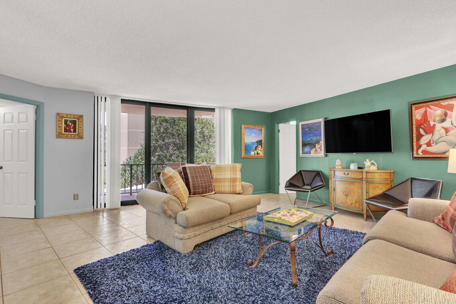 2800 N Ocean Drive A-2b