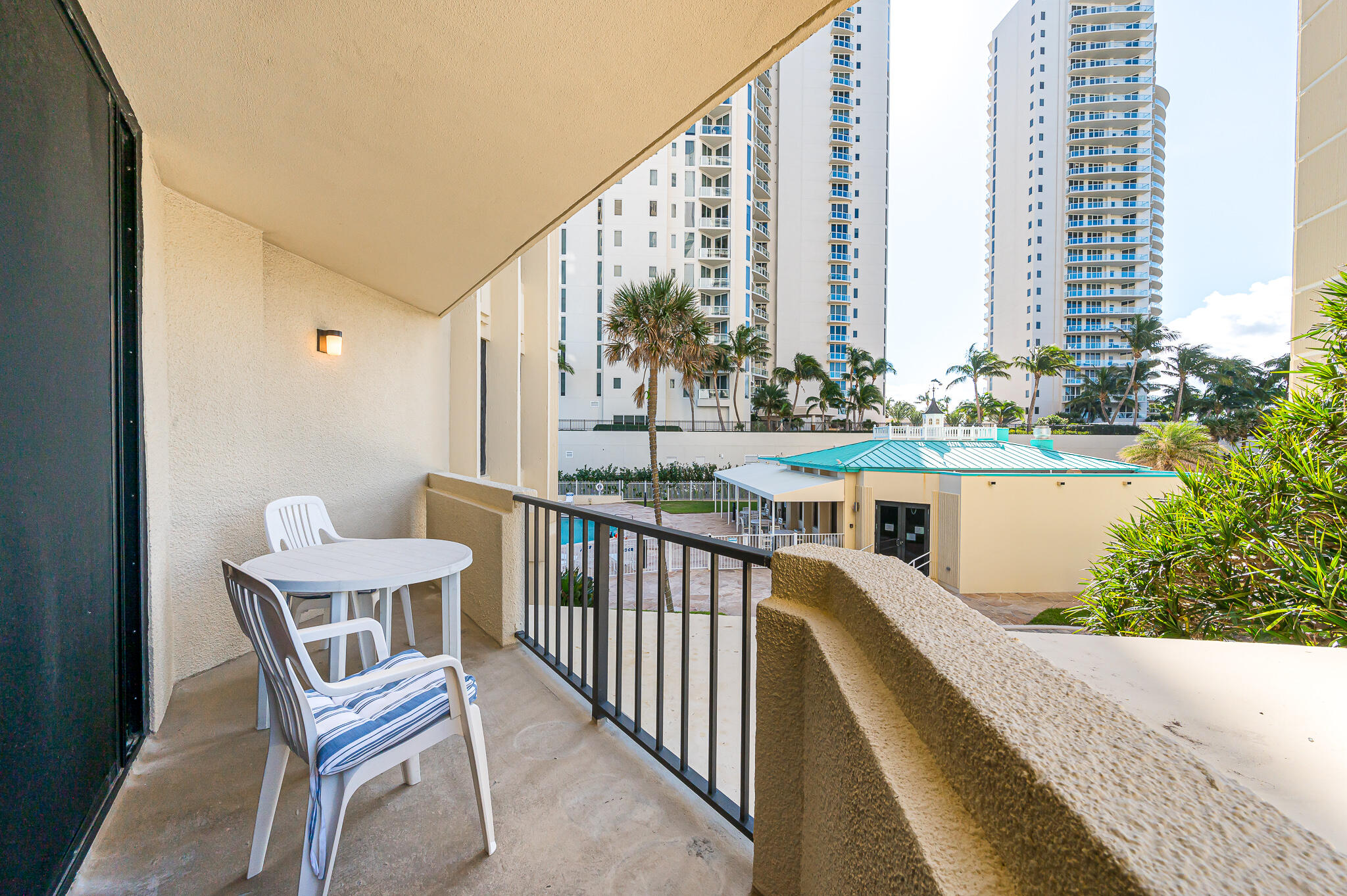 PHOENIX TOWERS CONDO - Residential