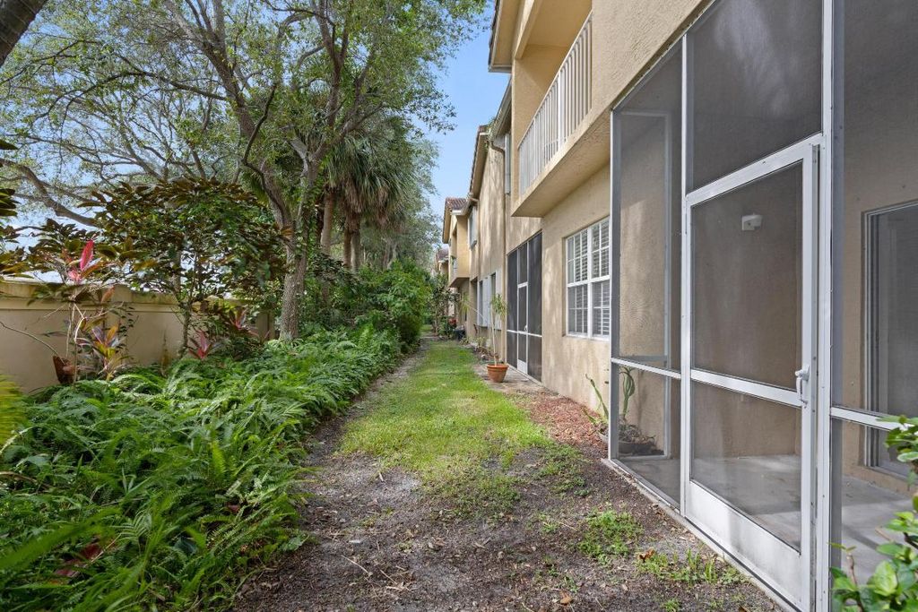 Photo of 110 Lighthouse Circle #A, Tequesta, FL 33469 (MLS # R10996837)