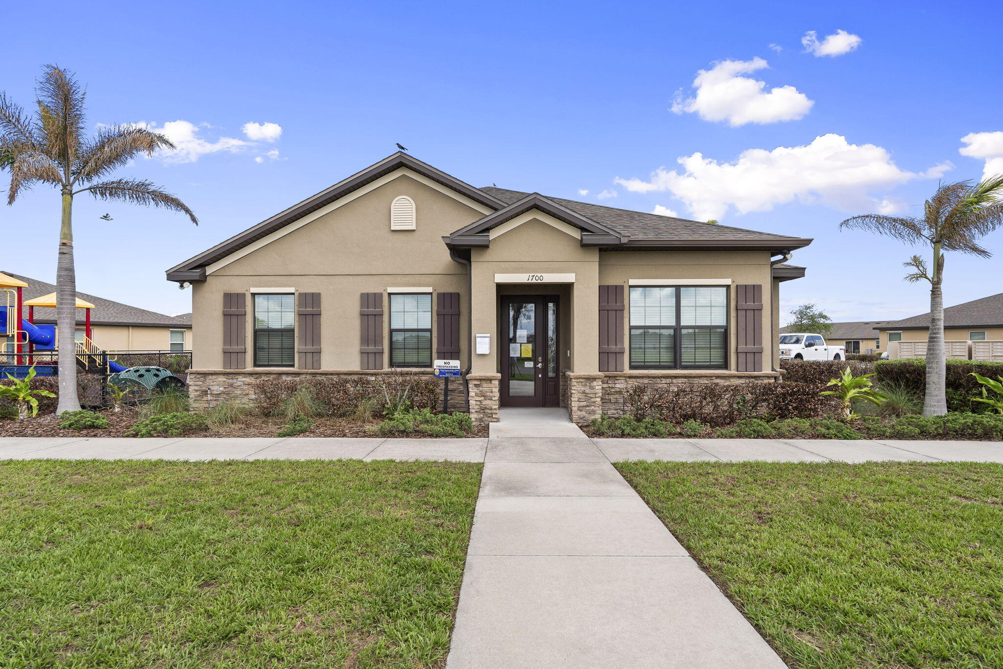 CELEBRATION POINTE - Residential