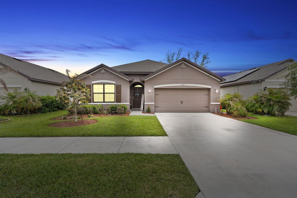 Photo of 5605 Amusement Avenue, Fort Pierce, FL 34947 (MLS # B26020286)