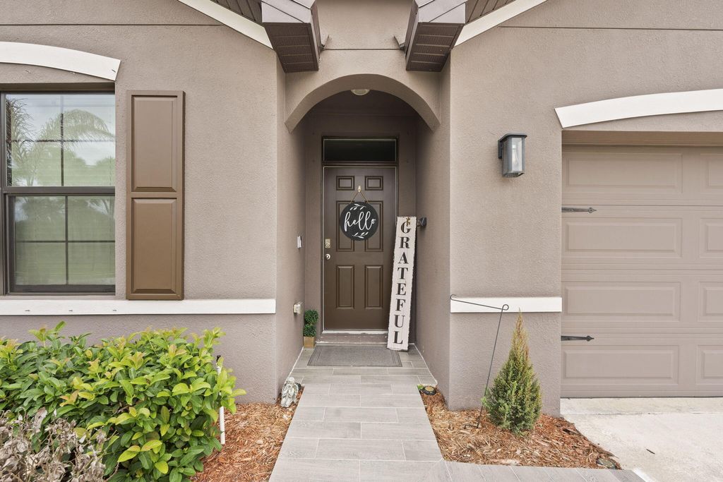 Photo of 5605 Amusement Avenue, Fort Pierce, FL 34947 (MLS # B26020286)