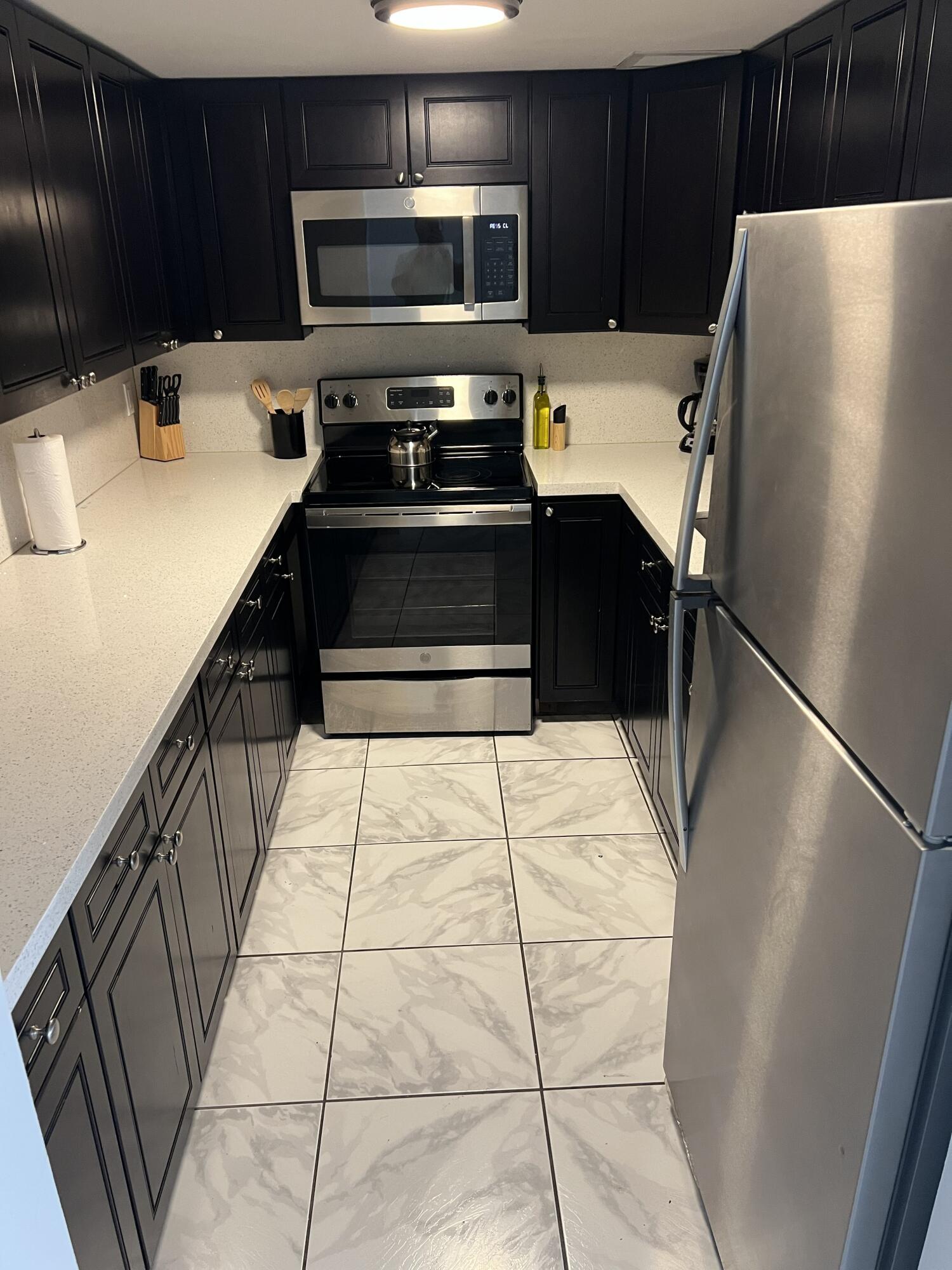 LAUDERDALE BEACH EXT - Residential Lease