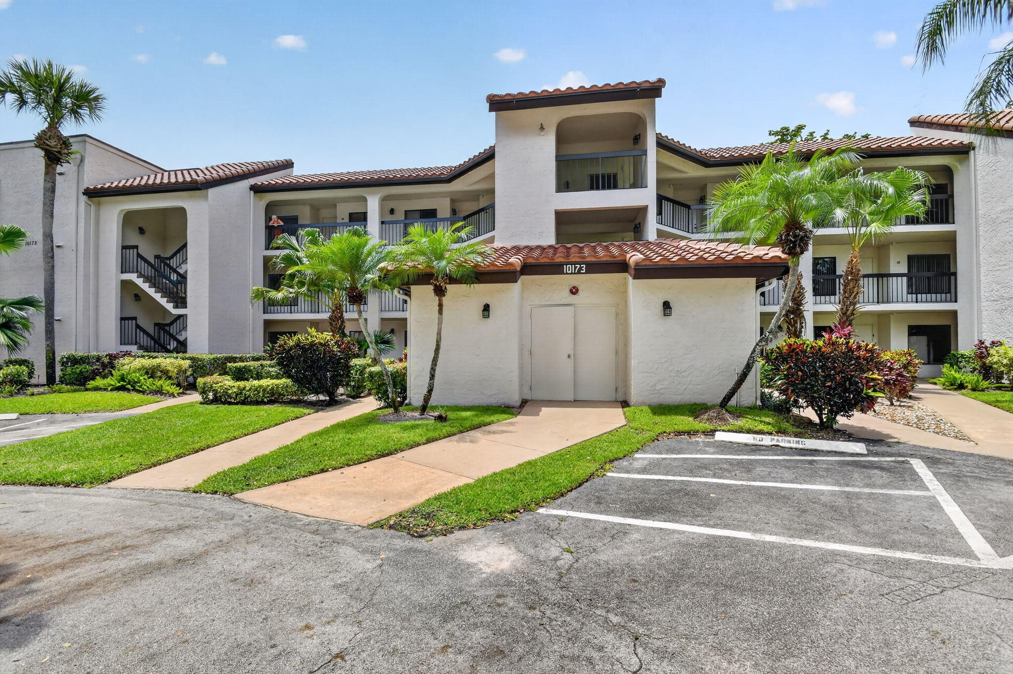 10173 Mangrove Drive 204