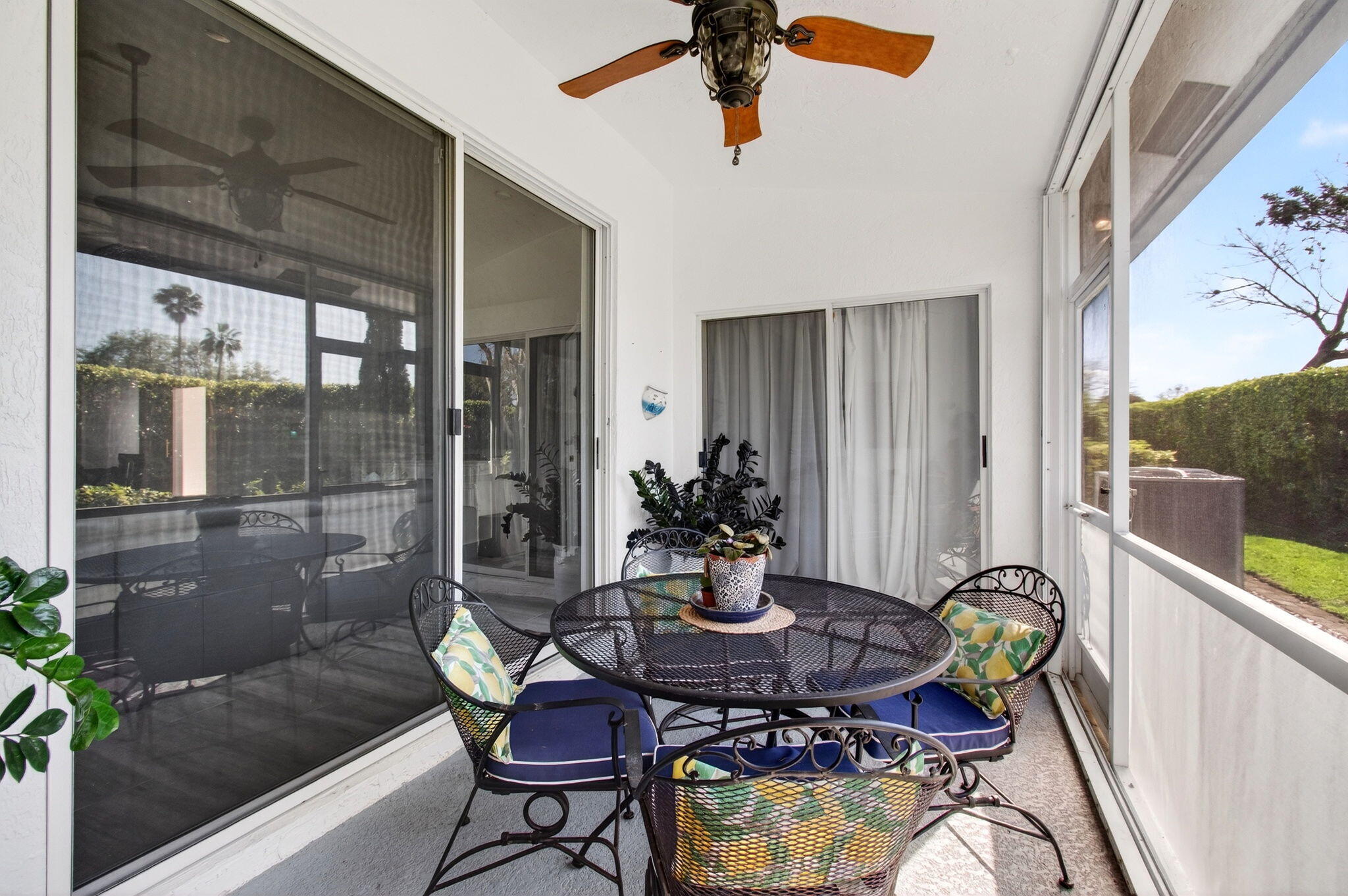 Villa San Remo Boca Azul PH 4 and 5 - Residential