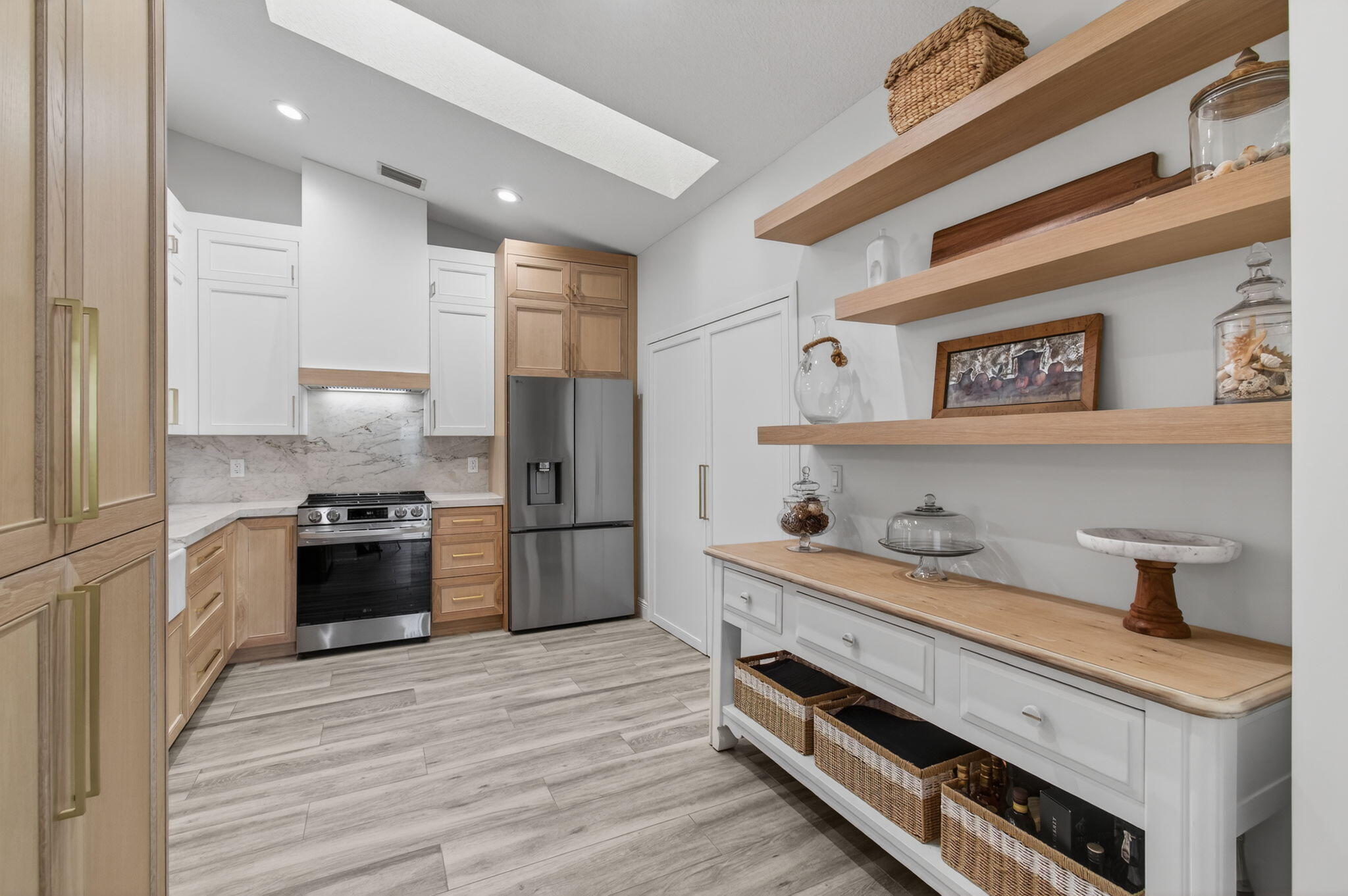 Villa San Remo Boca Azul PH 4 and 5 - Residential