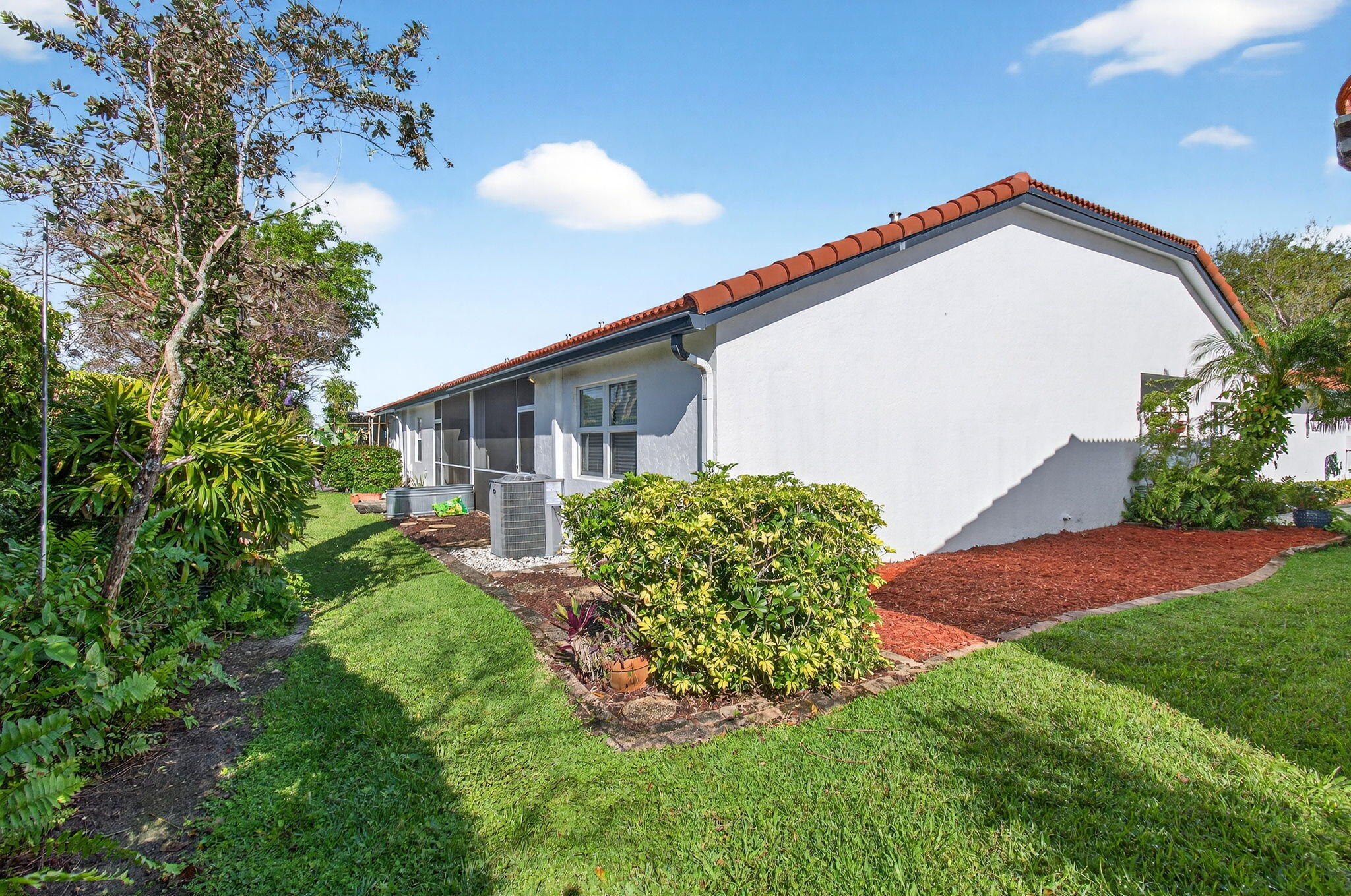 Villa San Remo Boca Azul PH 4 and 5 - Residential