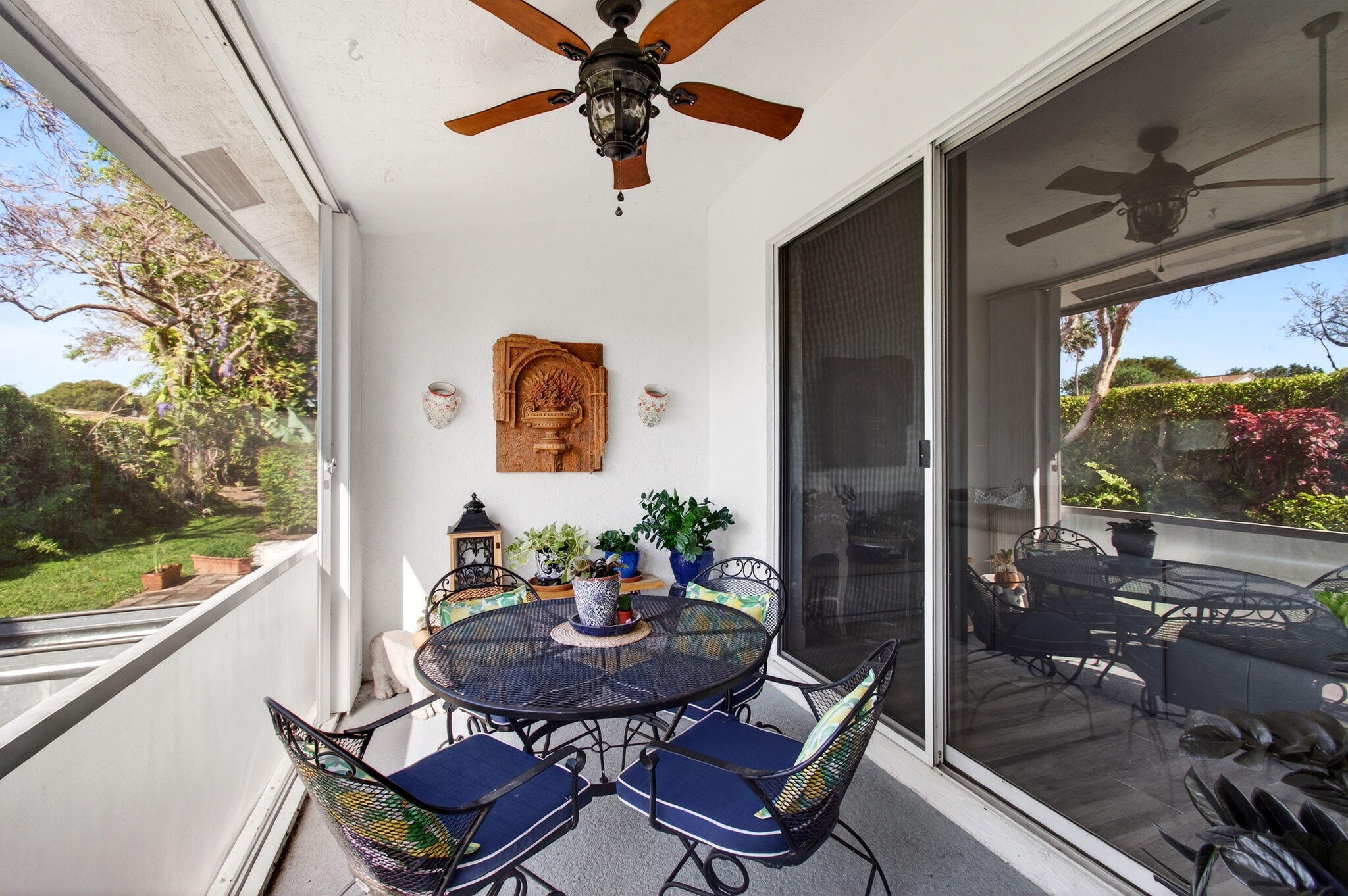 Villa San Remo Boca Azul PH 4 and 5 - Residential