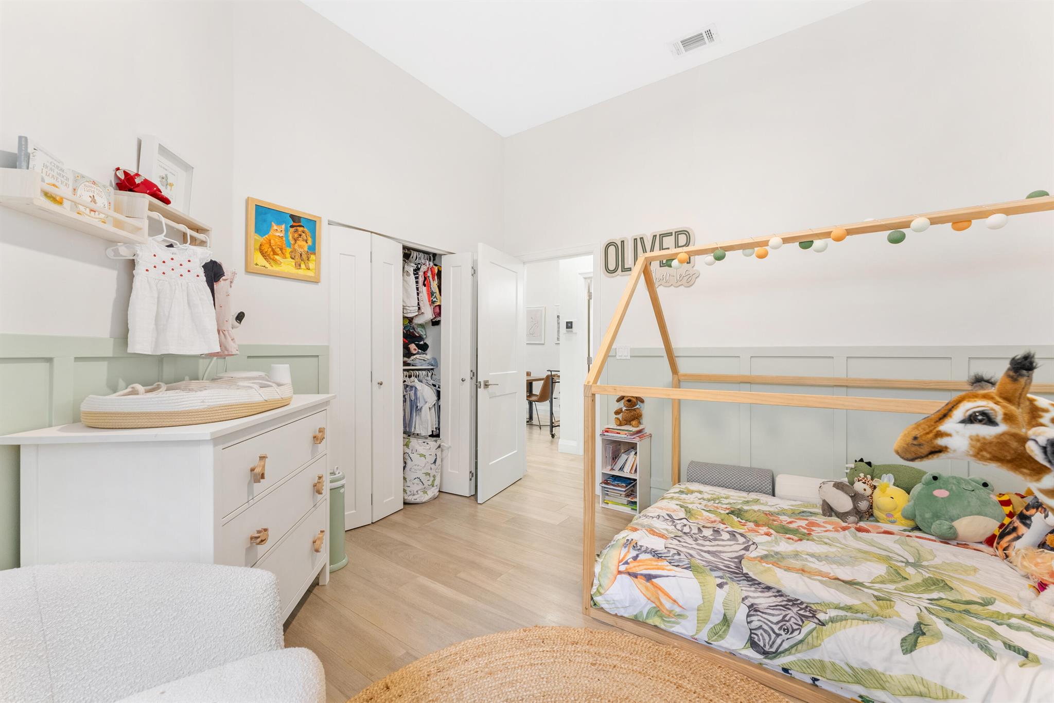 SOUTHAMPTON - Residential