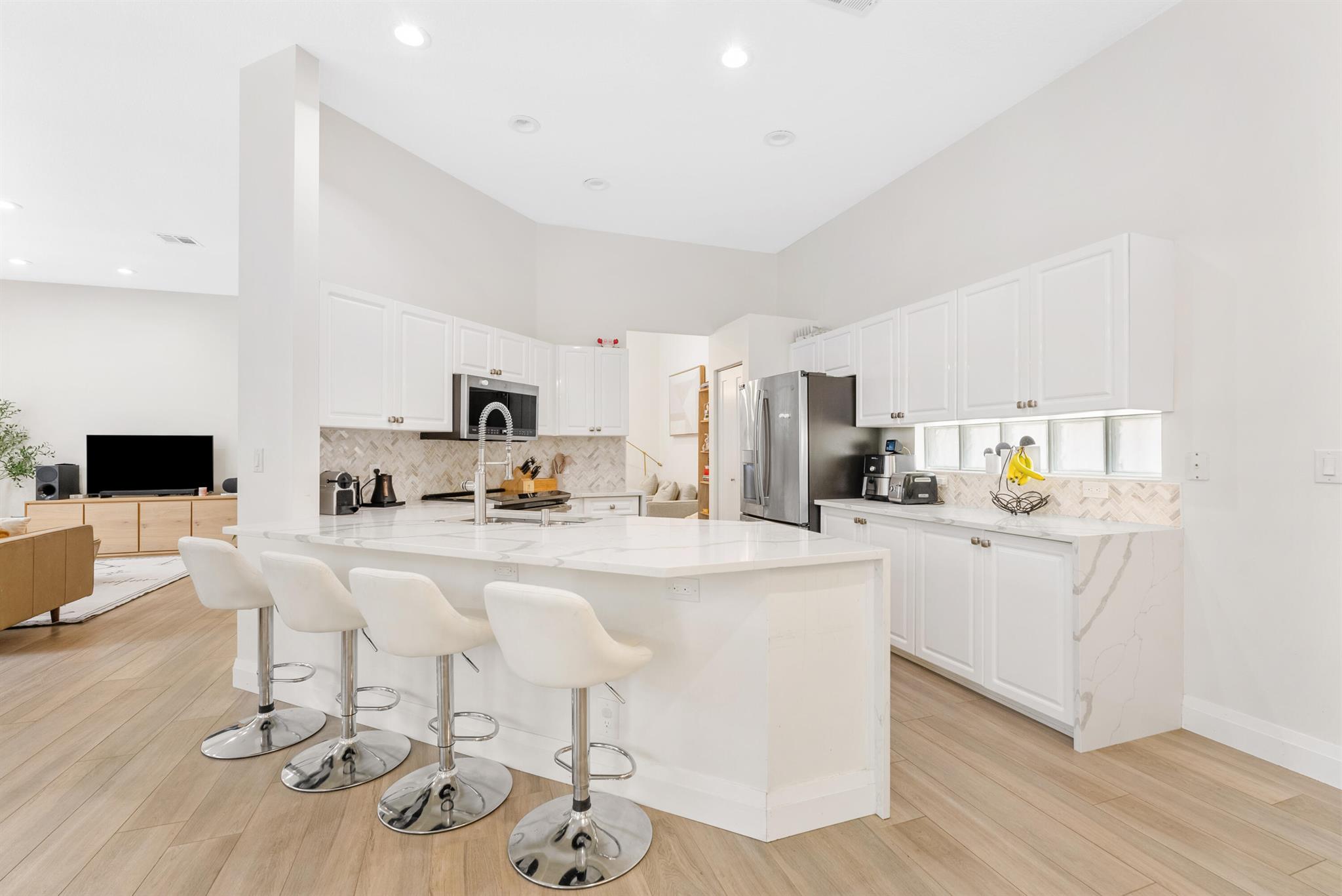 SOUTHAMPTON - Residential