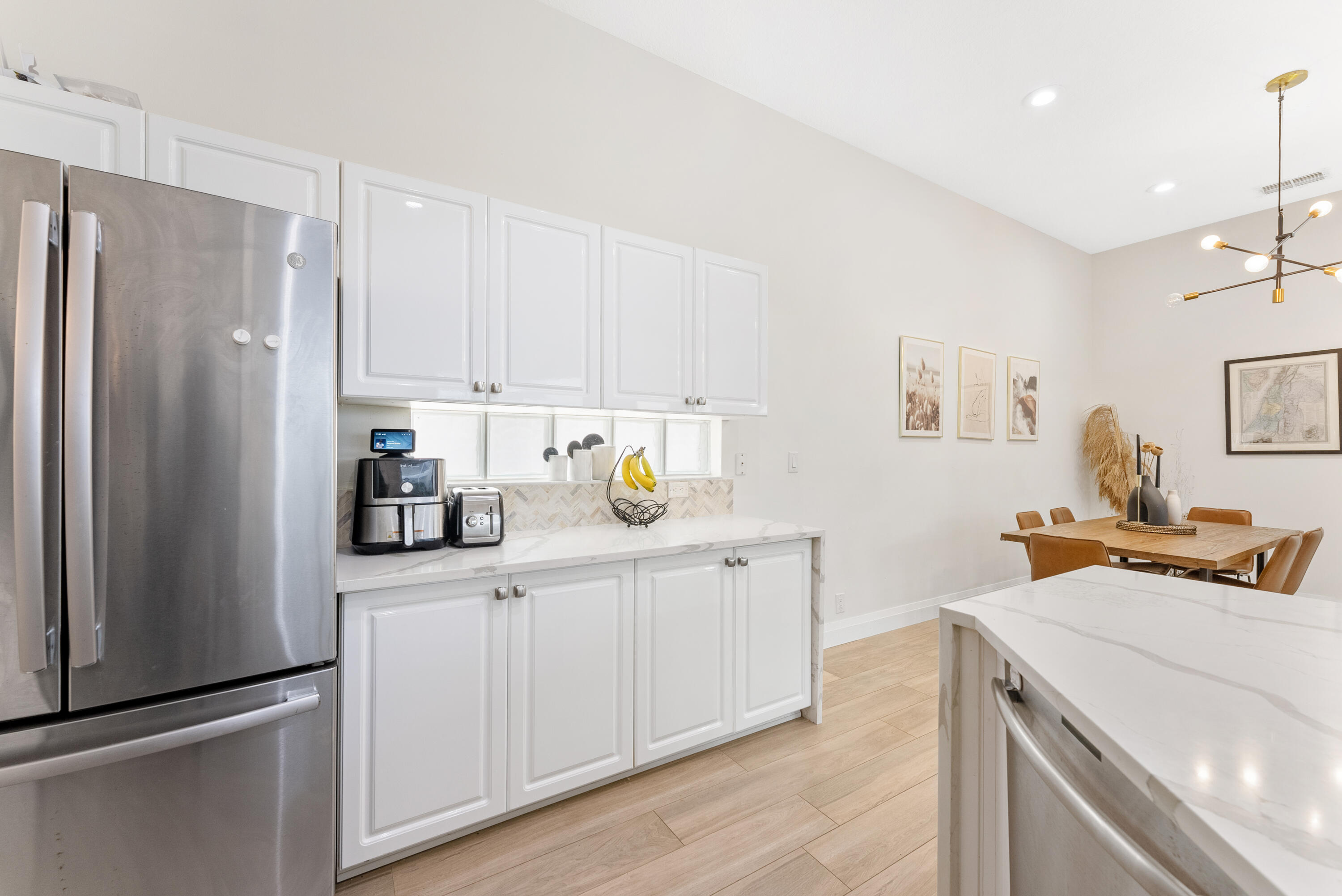 SOUTHAMPTON - Residential