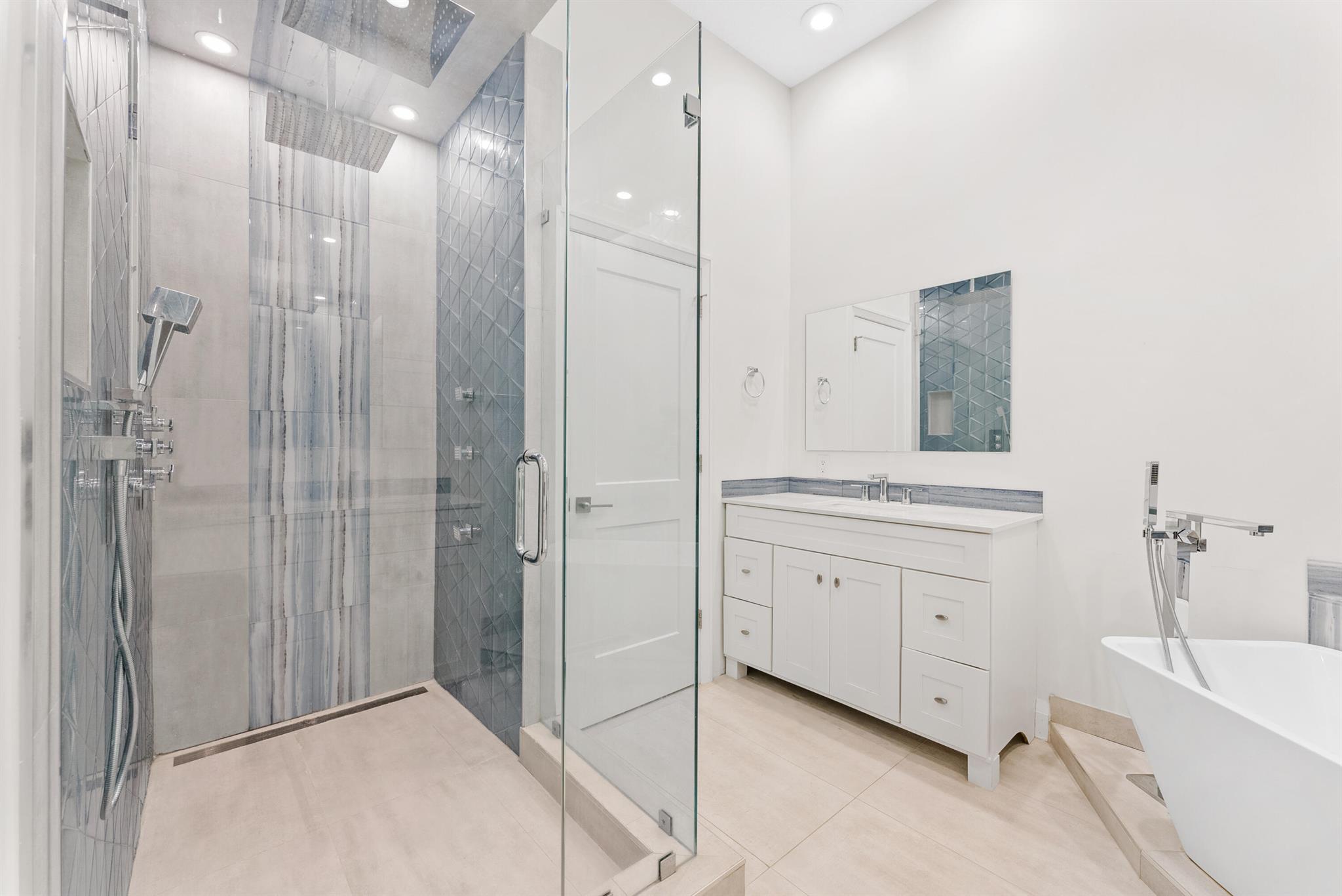 SOUTHAMPTON - Residential