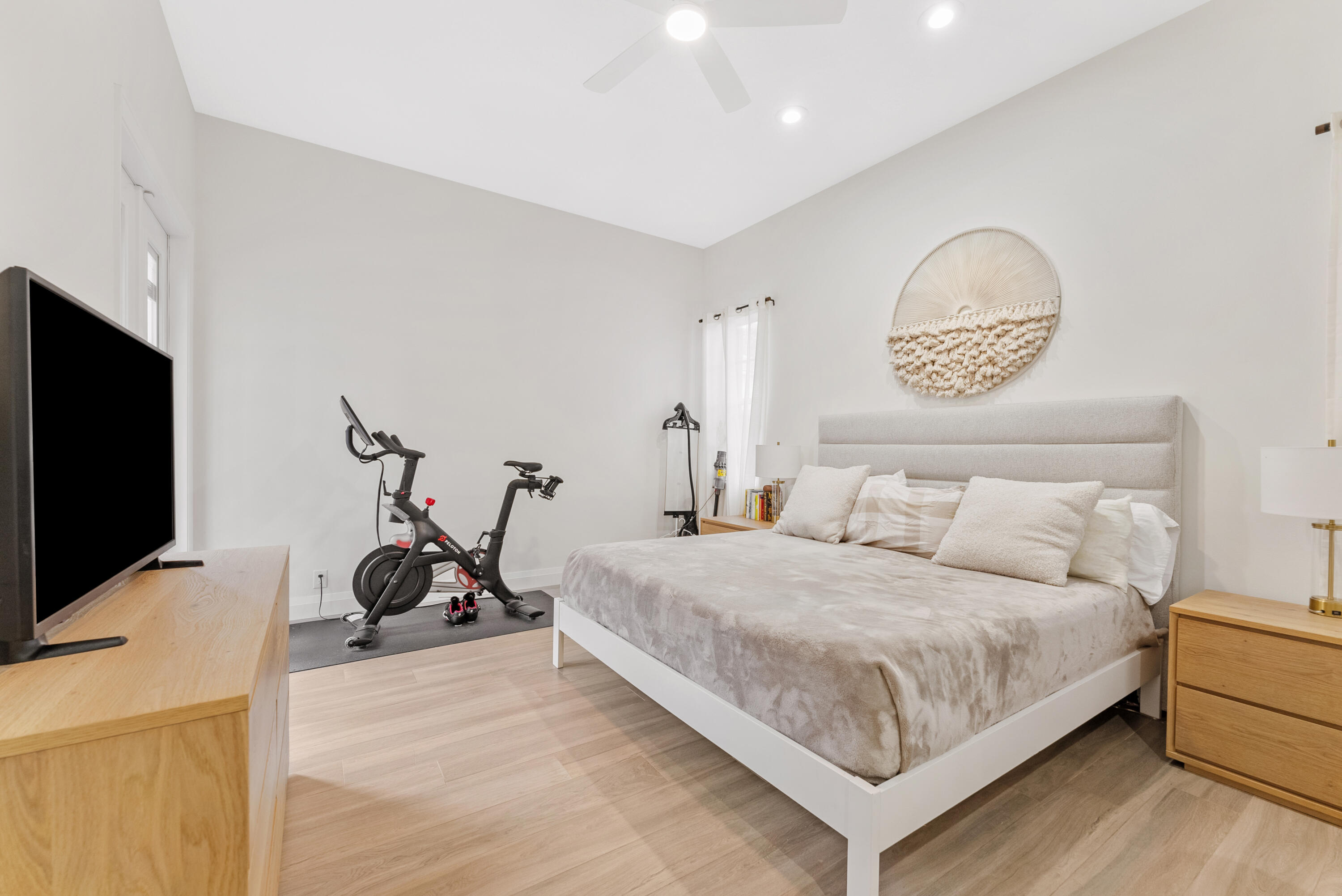 SOUTHAMPTON - Residential