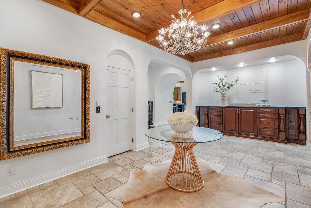 Photo of 1238 Vista Del Mar Drive N, Delray Beach, FL 33483 (MLS # R11027597)