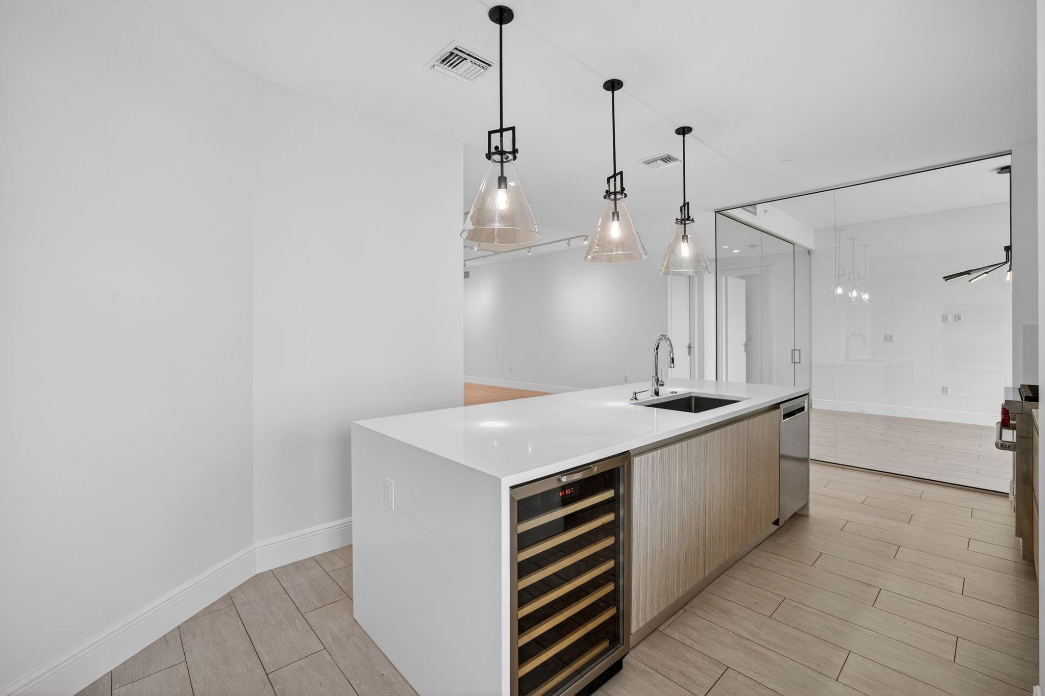 Aqualuna - Residential