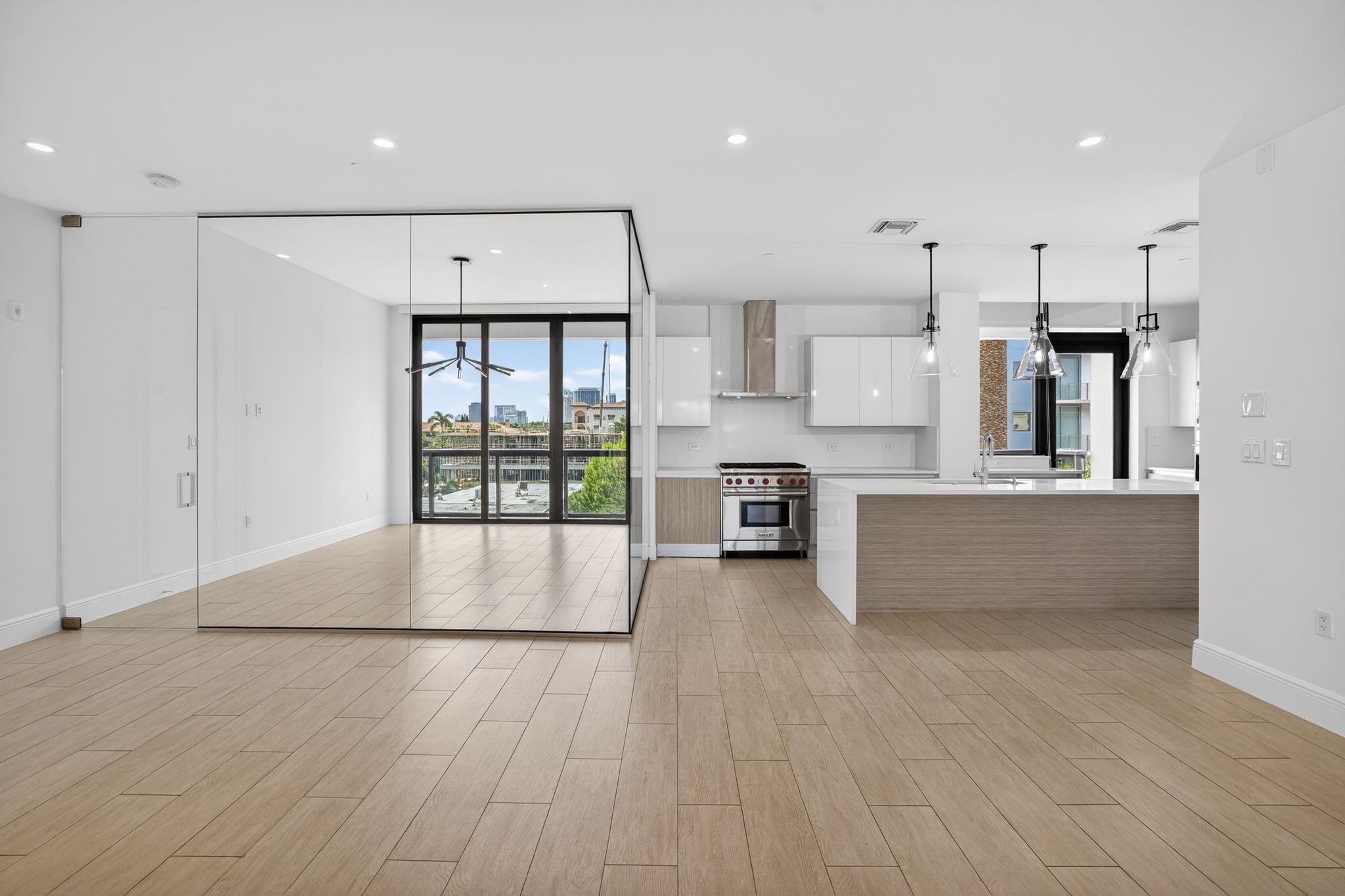 Aqualuna - Residential