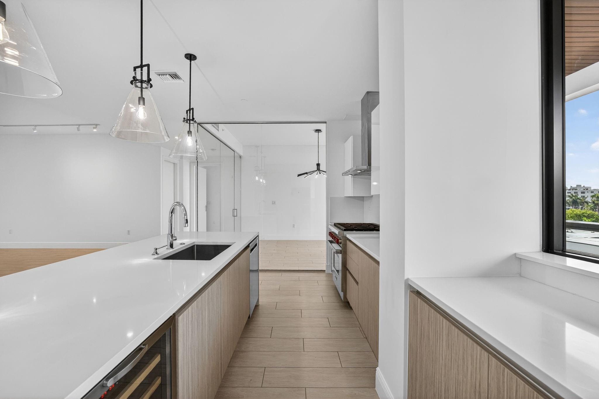 Aqualuna - Residential