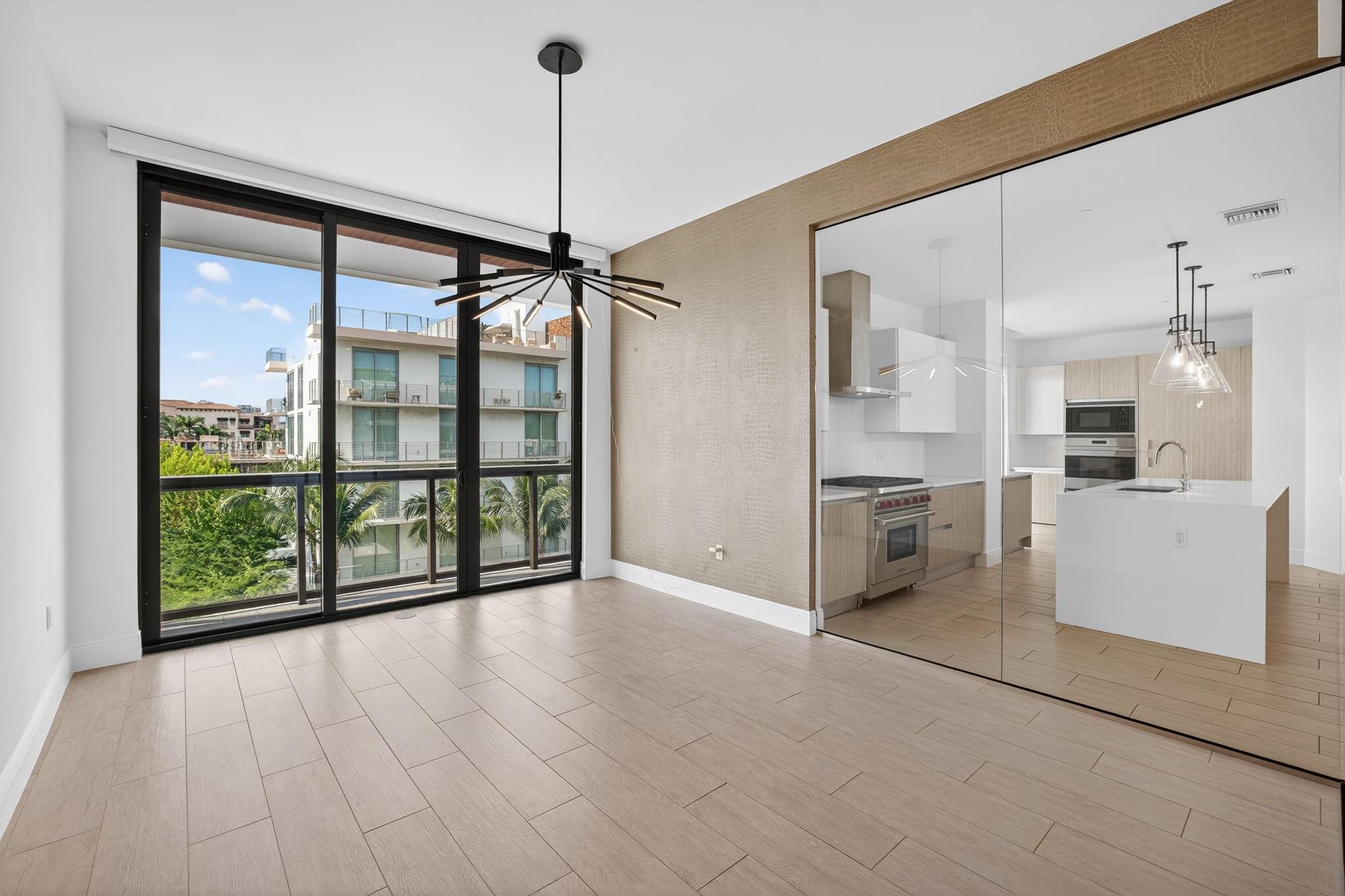 Aqualuna - Residential