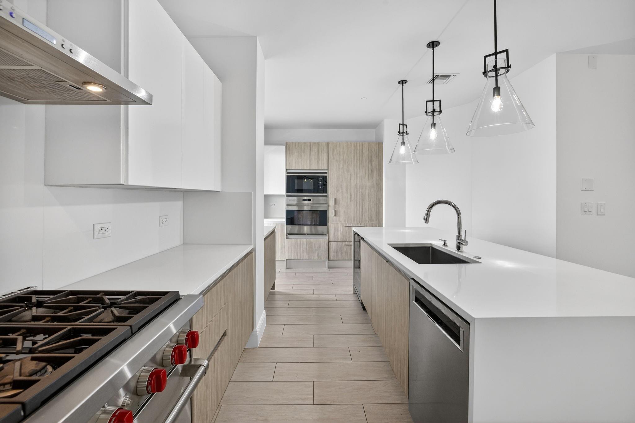 Aqualuna - Residential