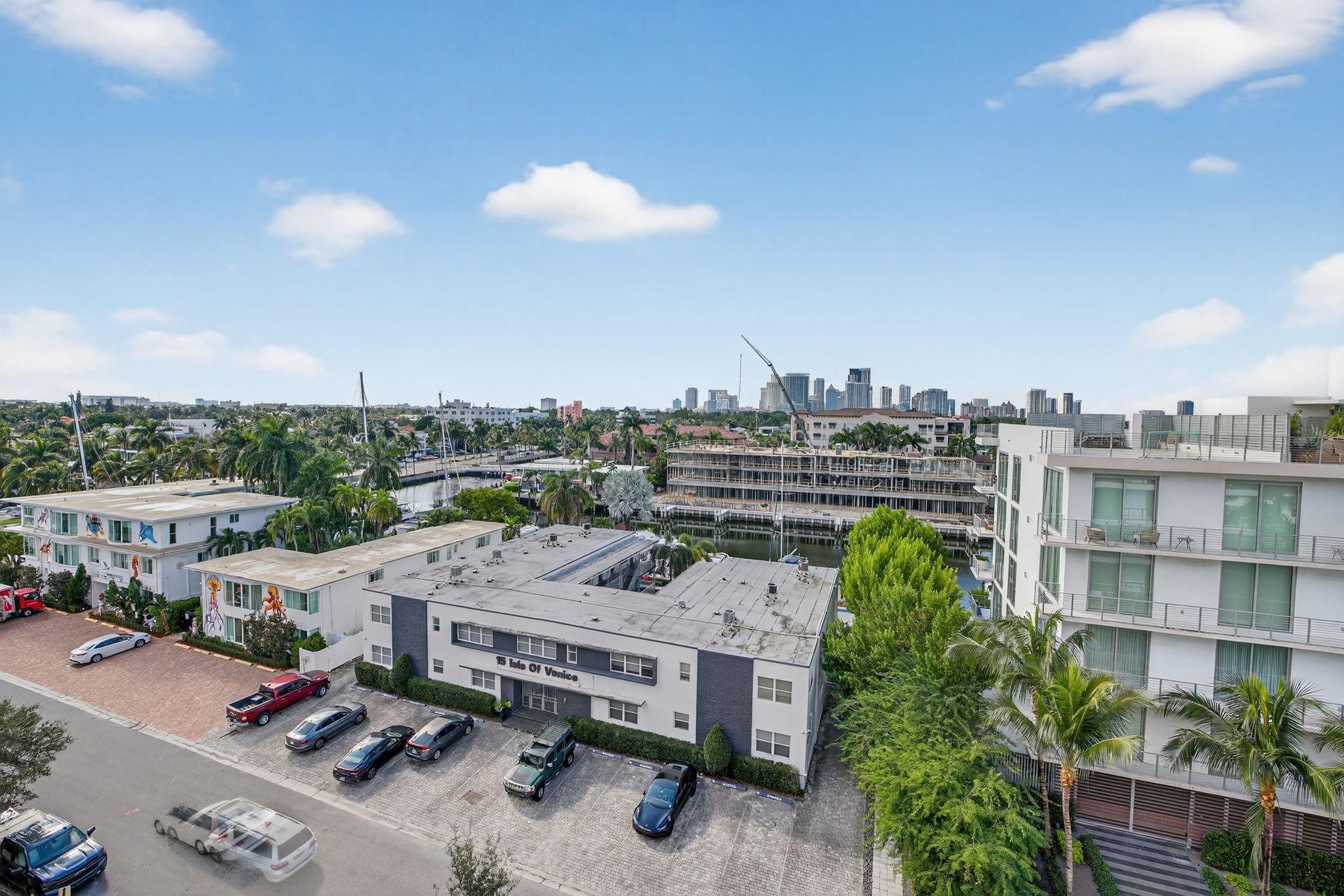 Aqualuna - Residential