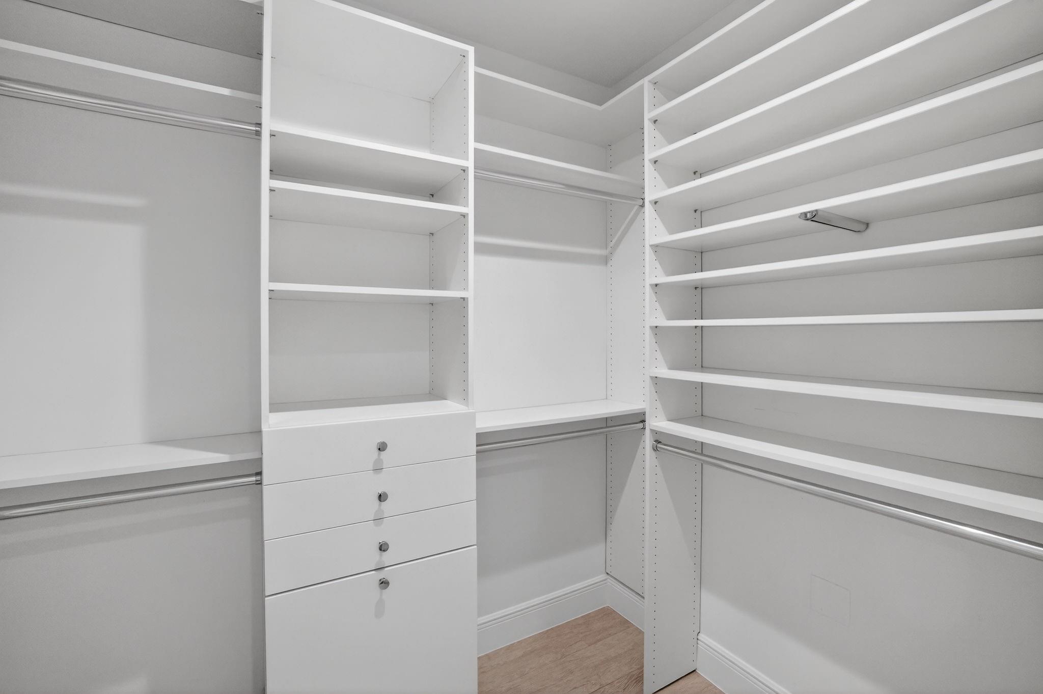 Aqualuna - Residential