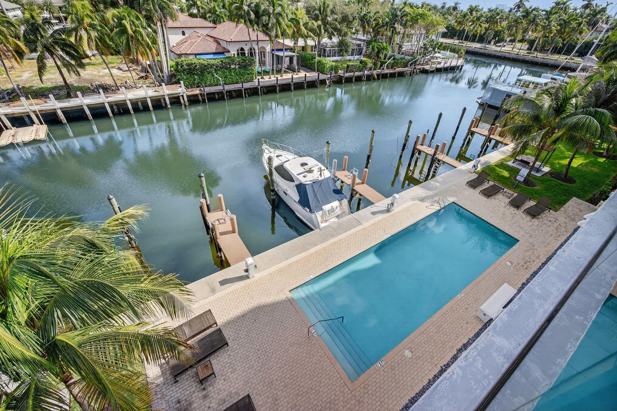 Aqualuna - Residential