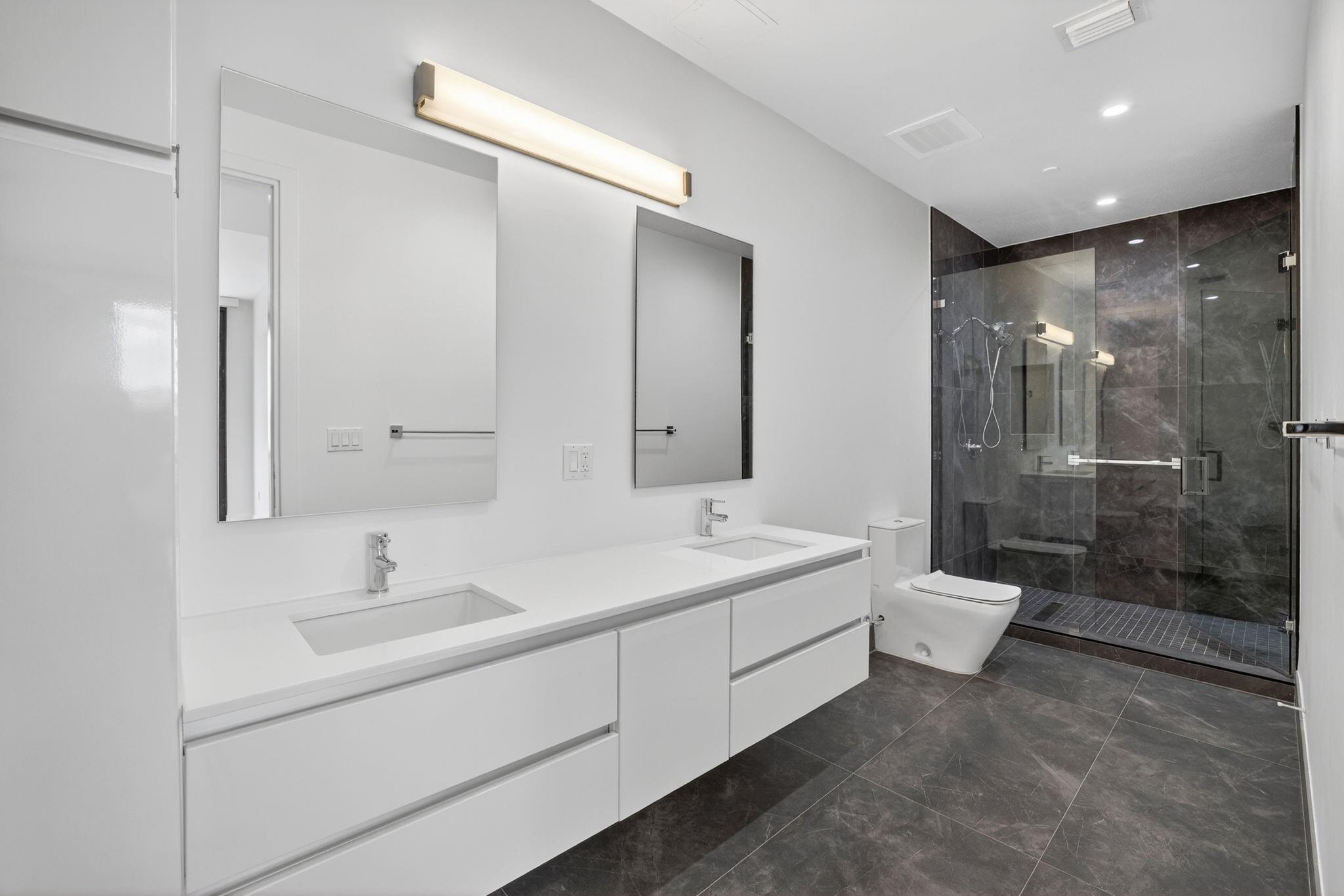 Aqualuna - Residential