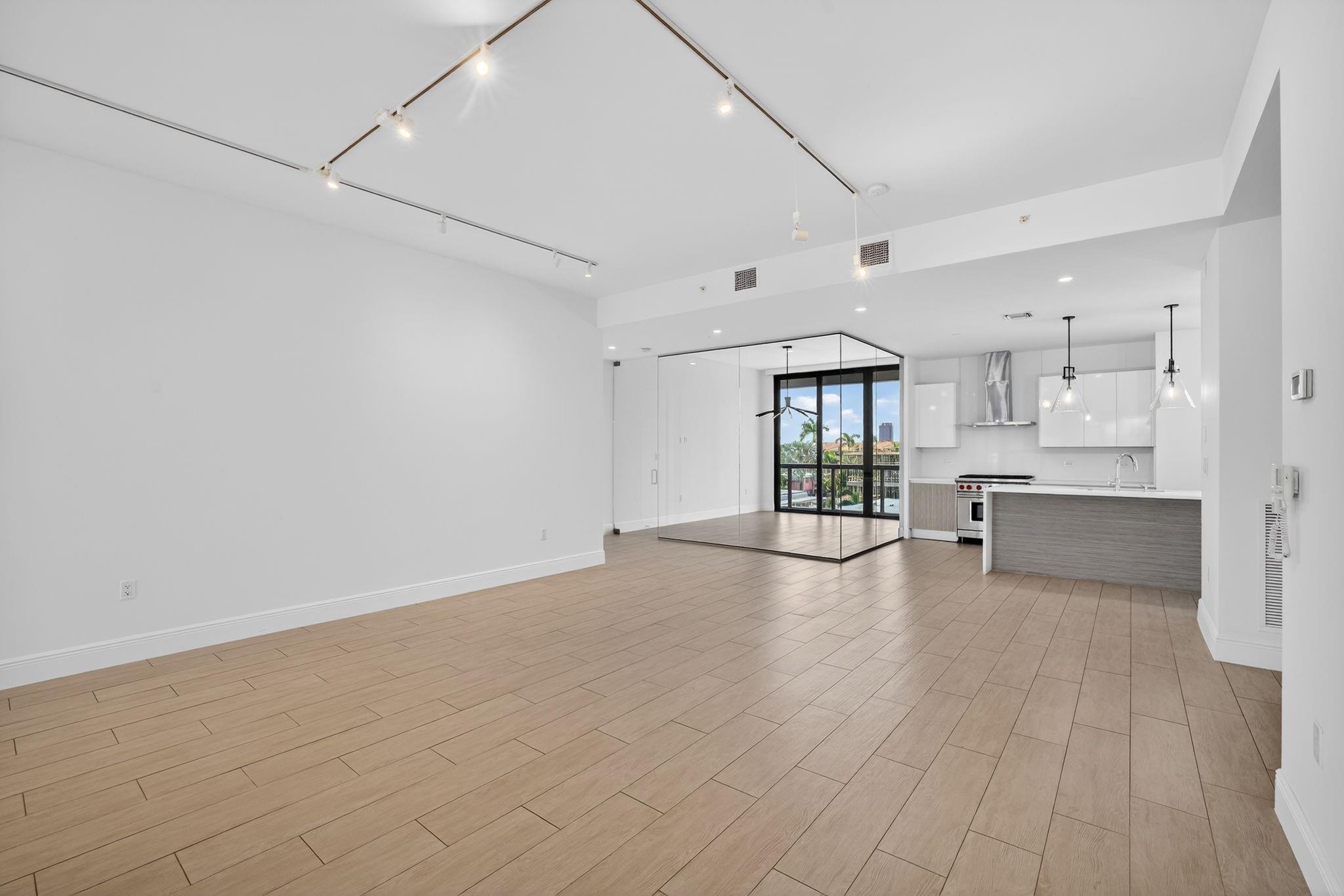 Aqualuna - Residential