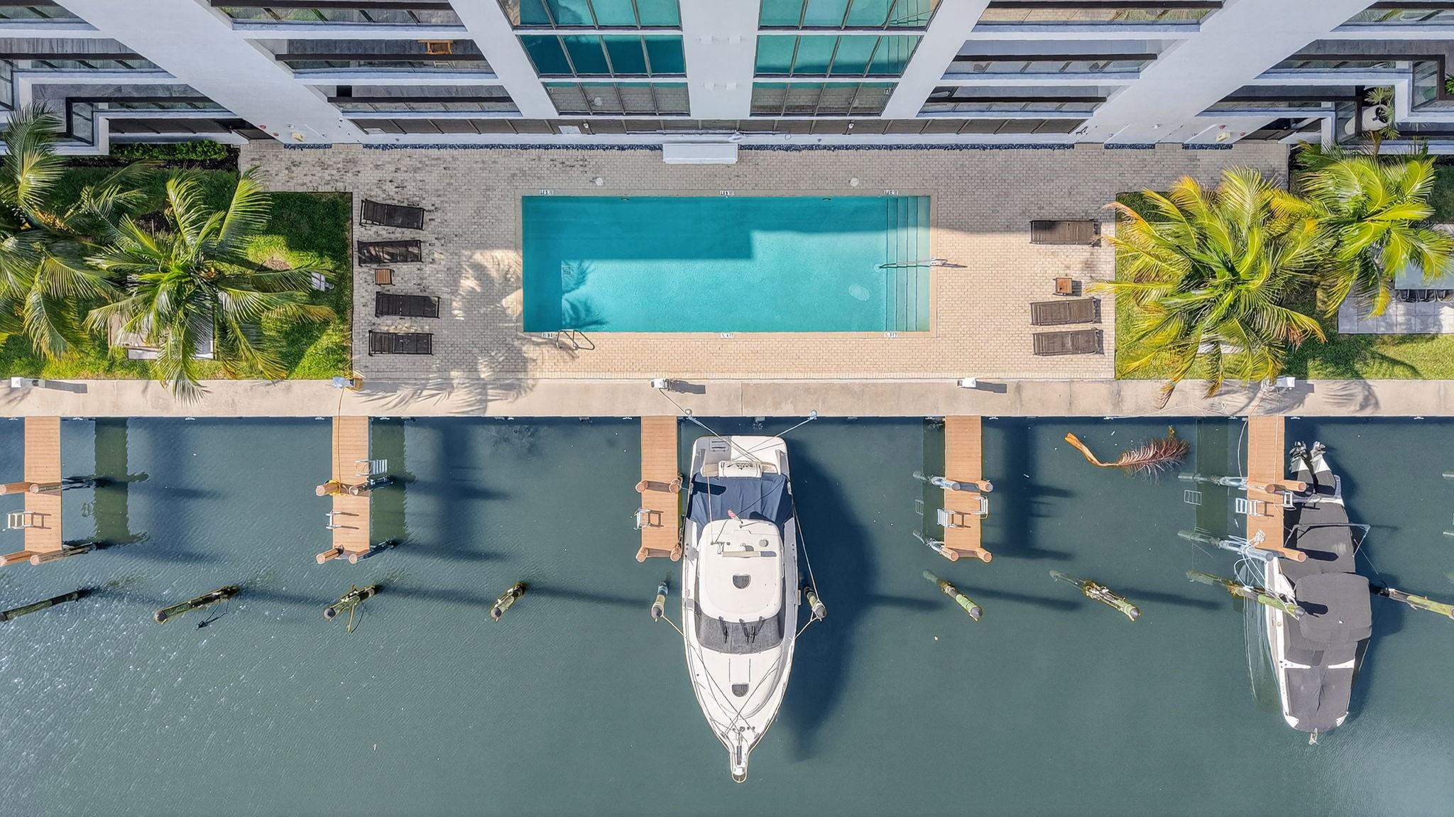 Aqualuna - Residential