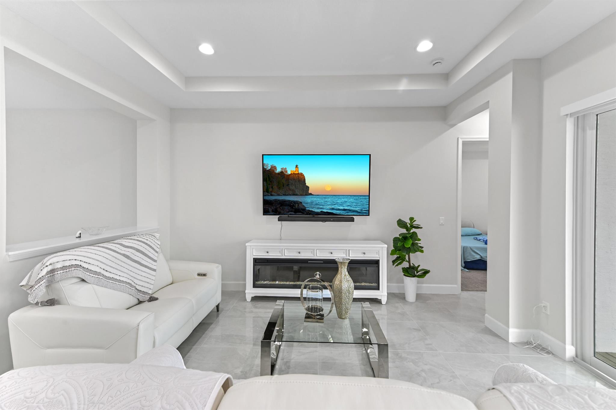 PINES OF WESTLAKE - Residential Lease