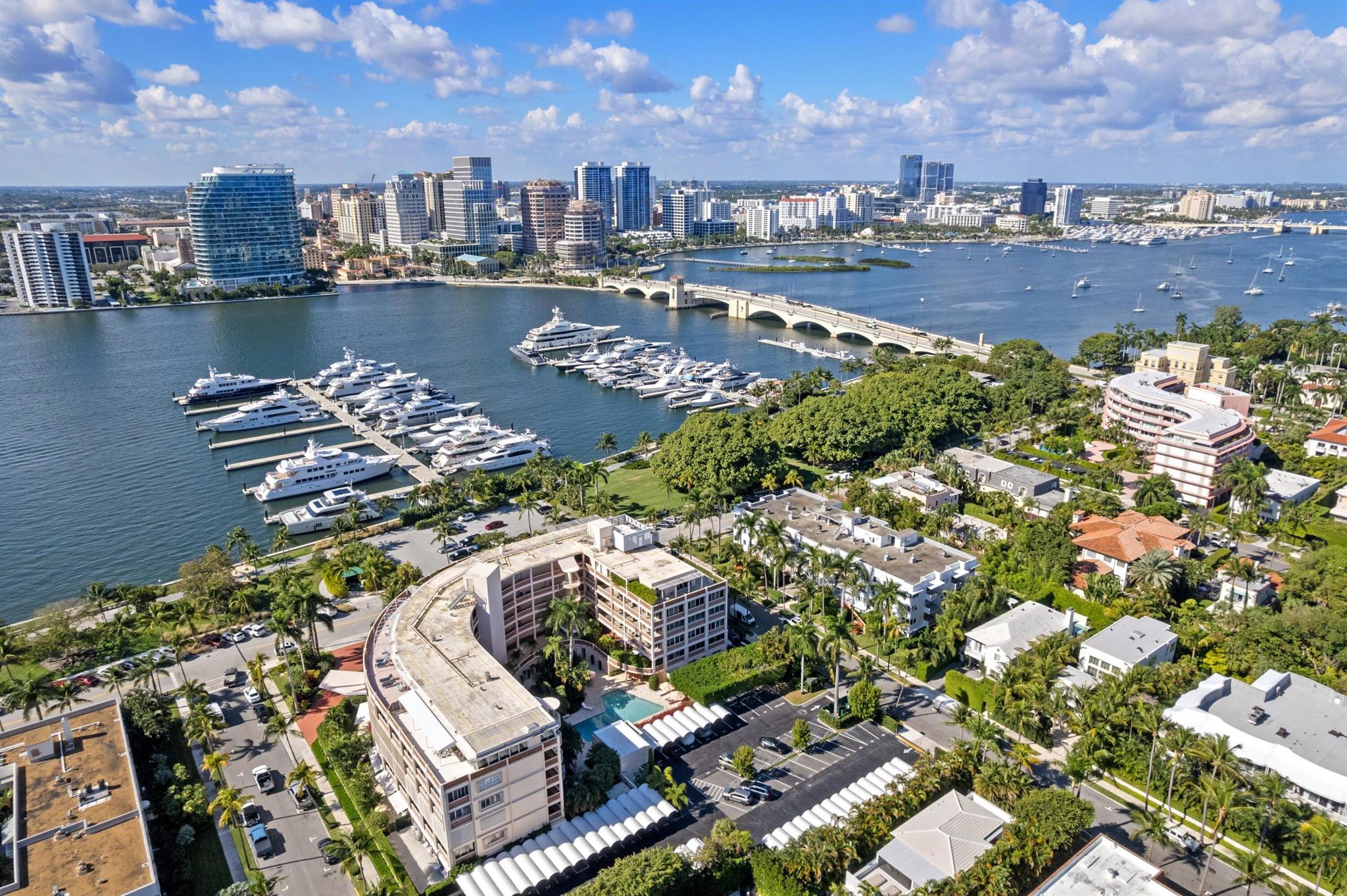 PARK PLACE INC 369 S LAKE - Residential