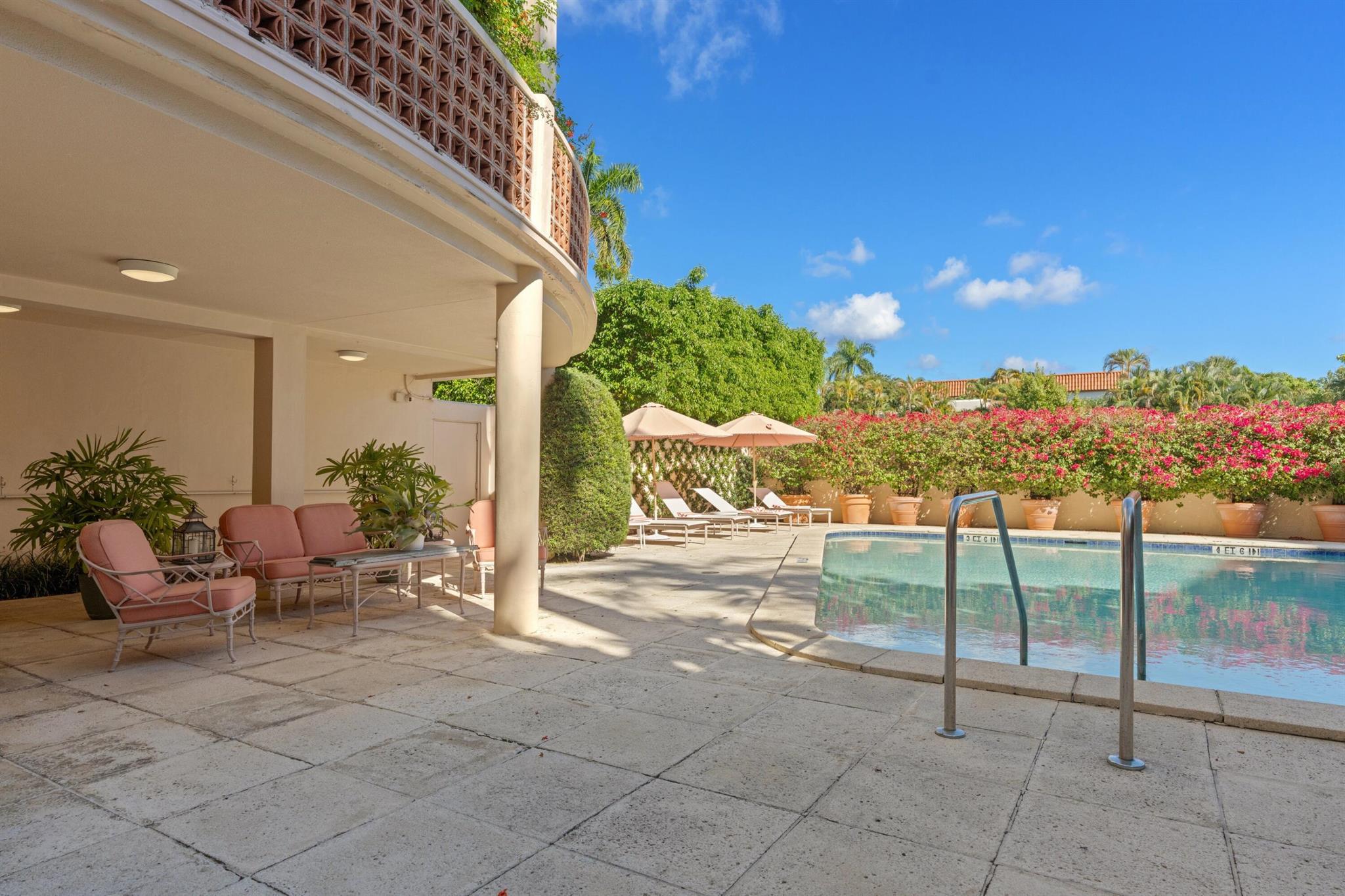 PARK PLACE INC 369 S LAKE - Residential