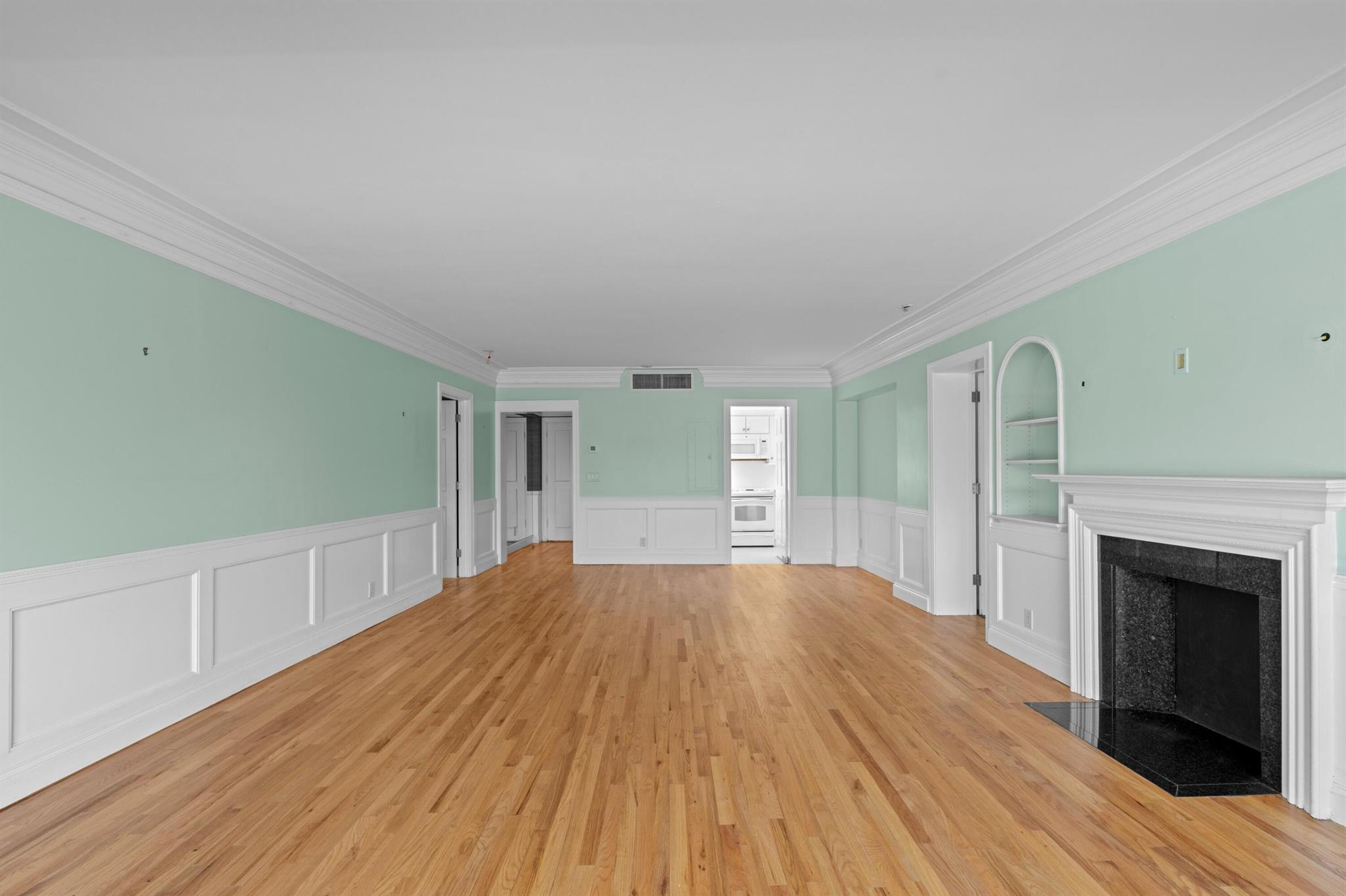 PARK PLACE INC 369 S LAKE - Residential