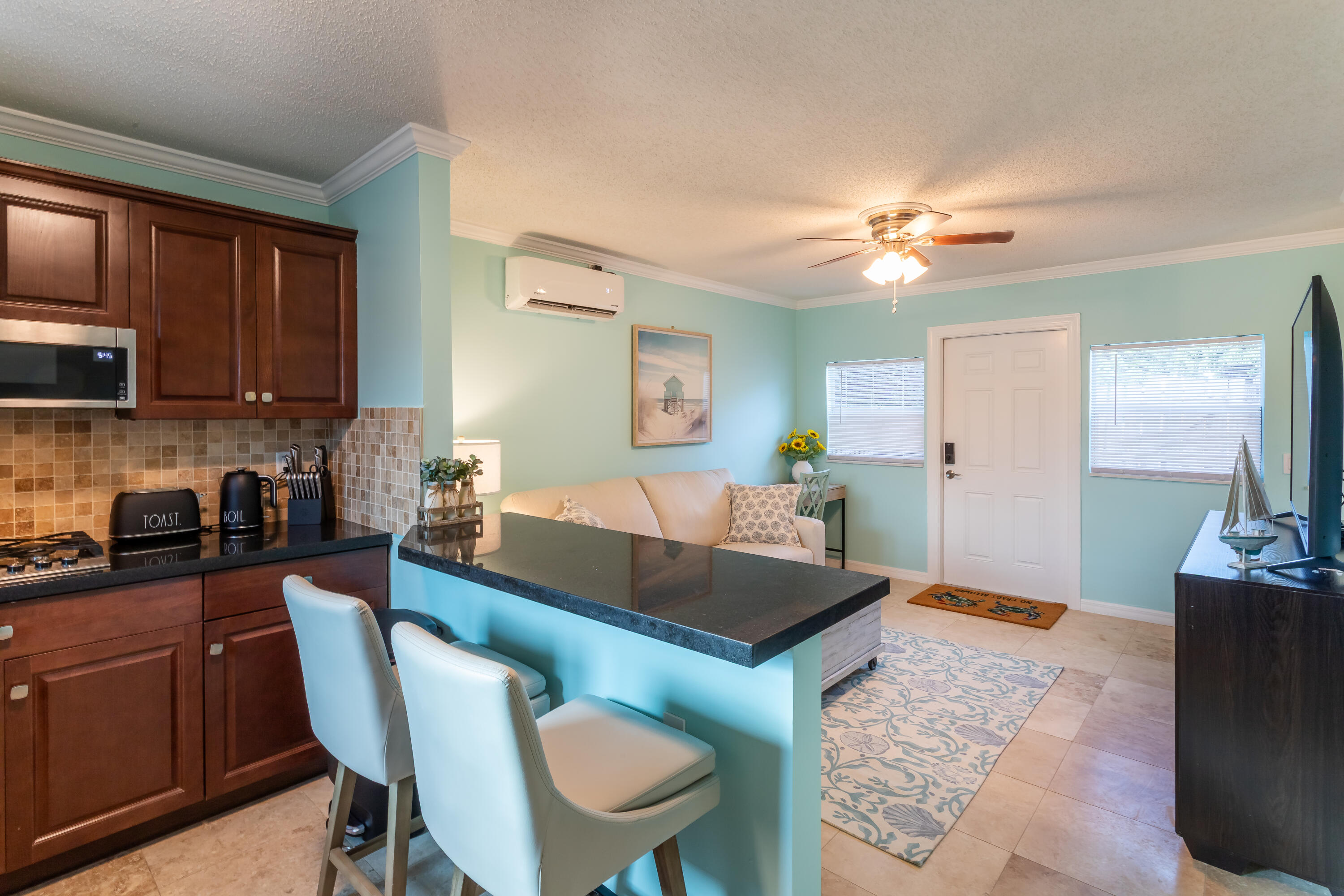 WESTFIELD AT WPB - Residential Lease