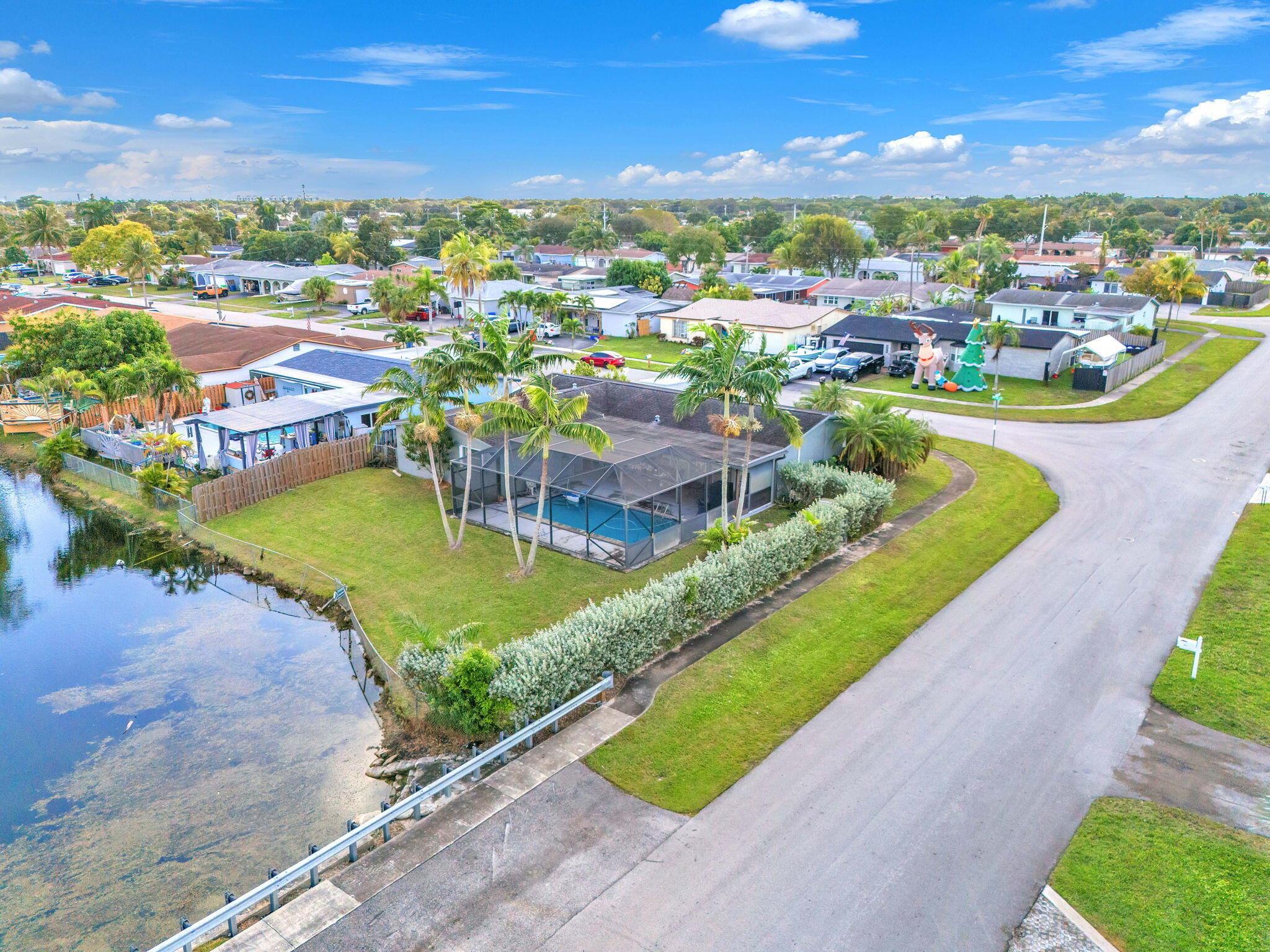 SUNRISE GOLF VILLAGE SEC - Residential